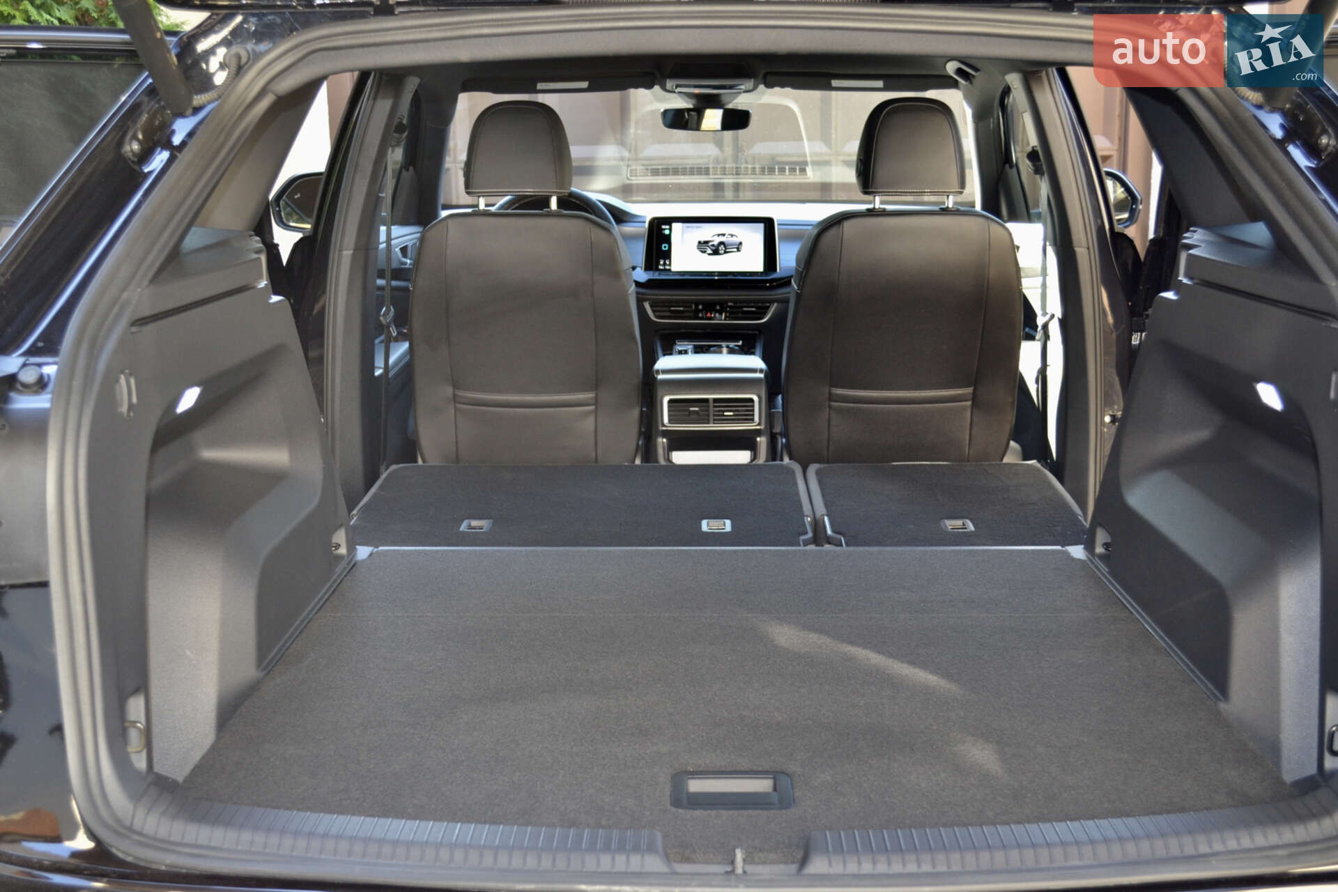 Volkswagen Atlas Cross Sport 2023 VIN 1V2HE2CA9RC217531 фото оголошення 35 з 43