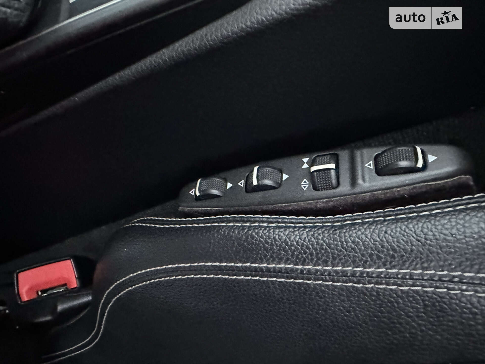 Mercedes-Benz E-Class 2013 VIN WDD2073341F232028 фото оголошення 36 з 42