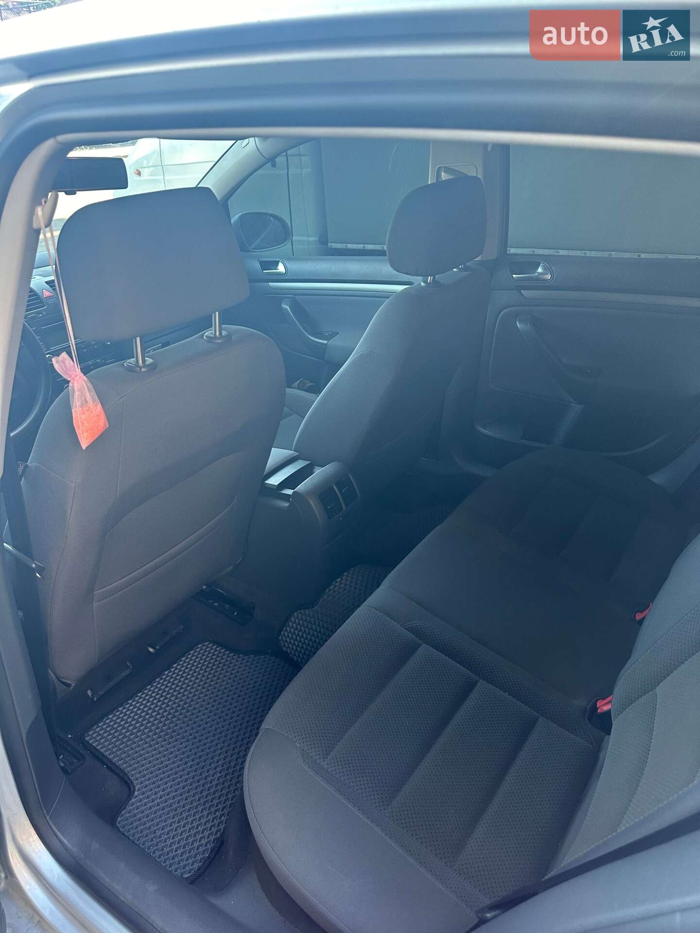 Volkswagen Golf 2006 VIN WVWZZZ1KZ6P023580 фото оголошення 2 з 5