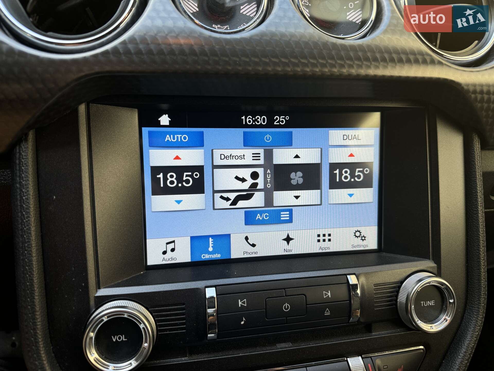Ford Mustang 2016 VIN 1FA6P8CF4H5255324 фото оголошення 4 з 18