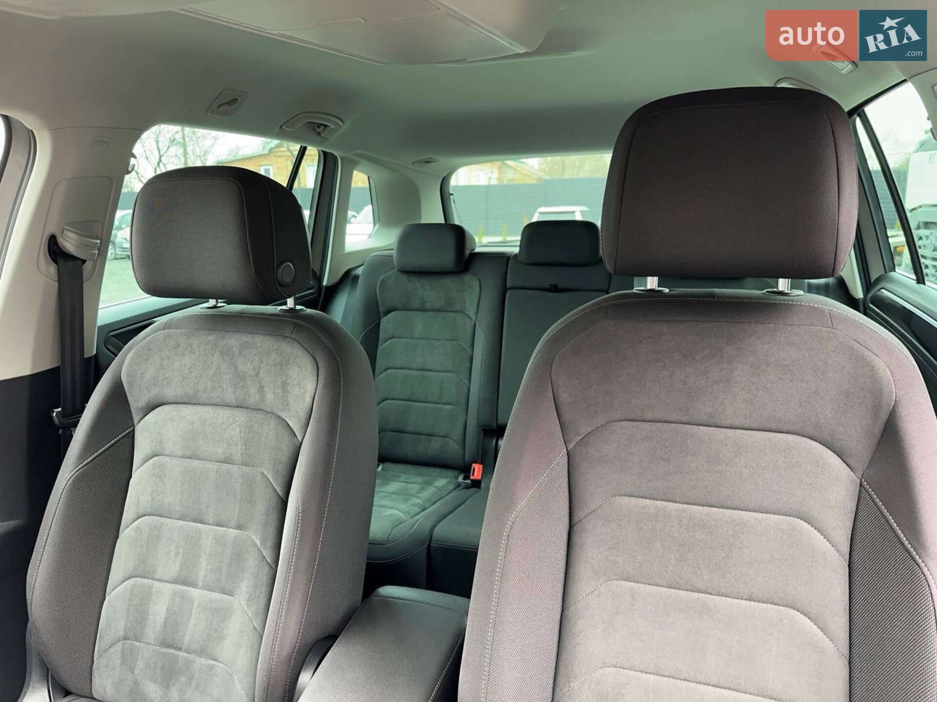 Volkswagen Tiguan 2020 VIN WVGZZZ5NZLW896630 фото оголошення 9 з 30