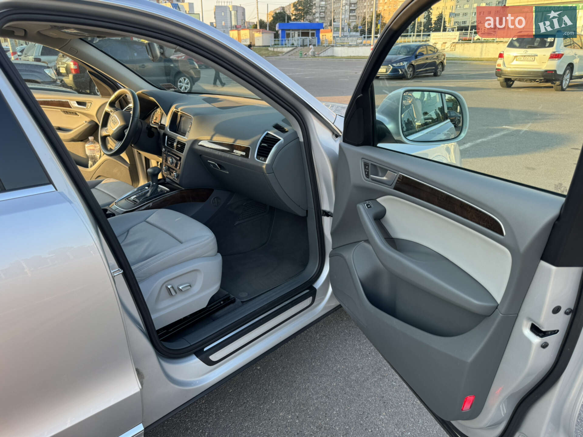 Audi Q5 2013 VIN WA1LFAFP6DA066262 фото оголошення 7 з 29