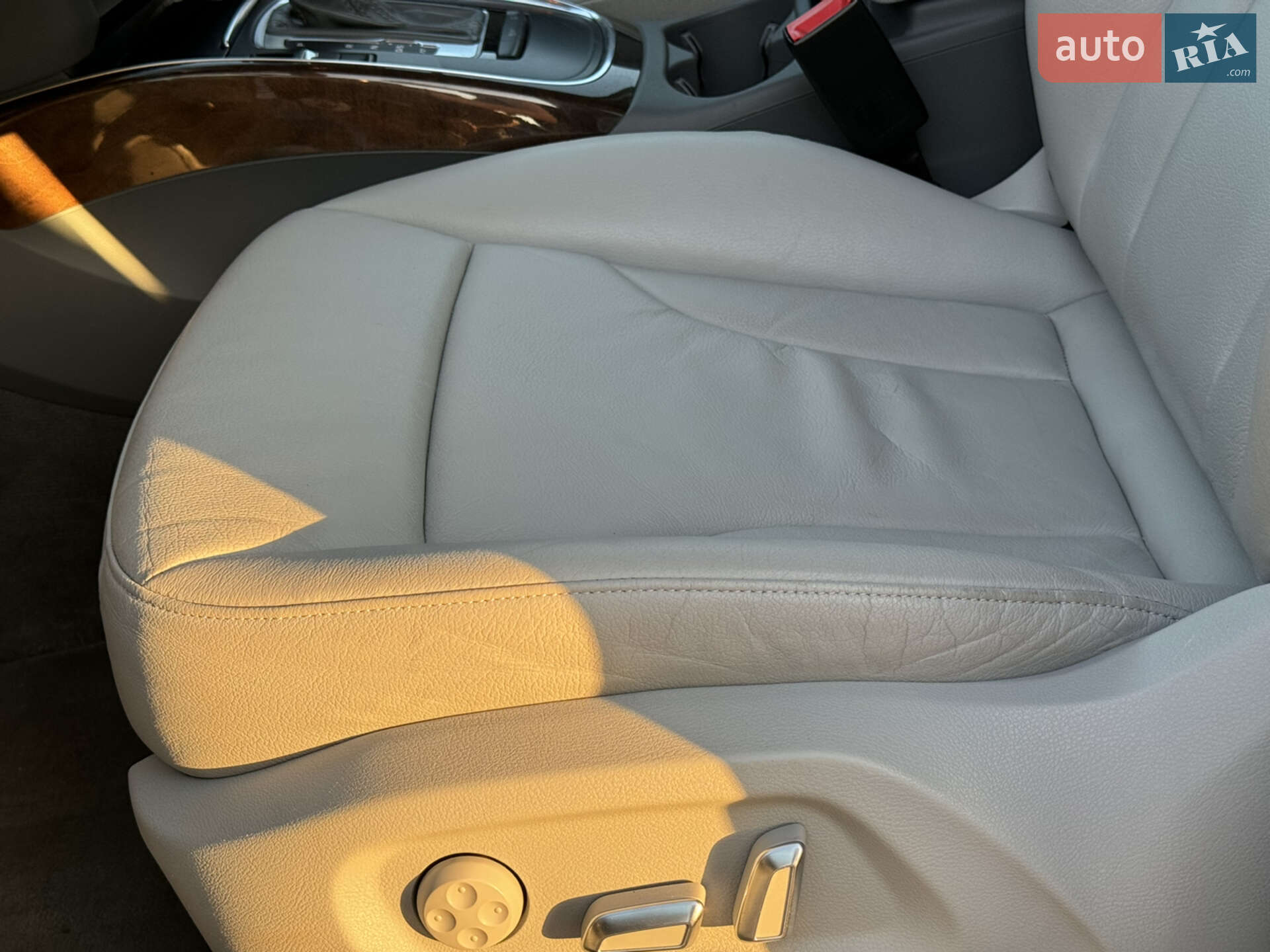 Audi Q5 2013 VIN WA1LFAFP6DA066262 фото оголошення 13 з 29