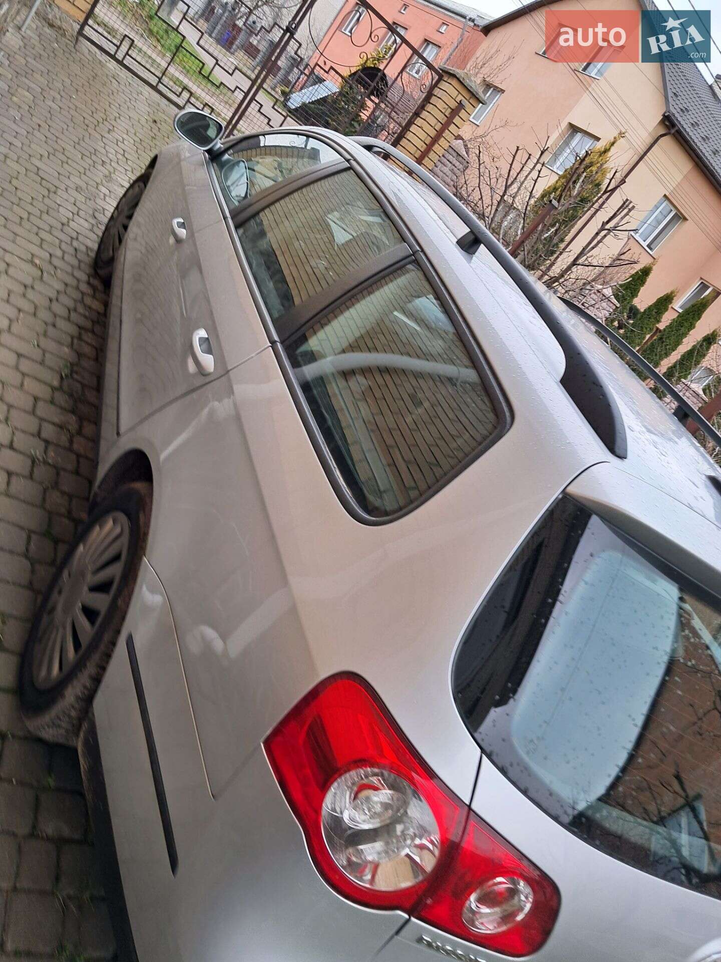 Volkswagen Passat 2009 VIN WVWZZZ3CZ9E111949 фото оголошення 3 з 7