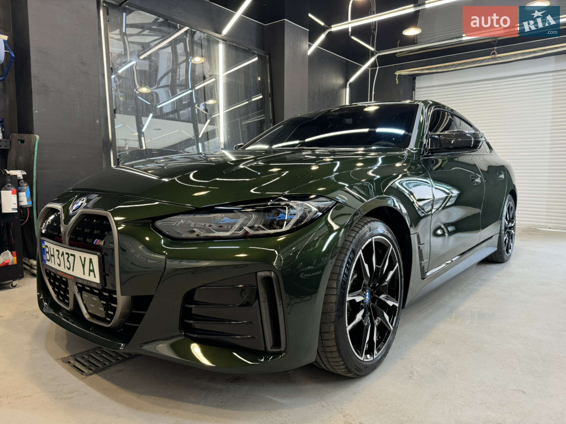 BMW i4 2023 VIN WBY33AW08PFP68686 фото оголошення 2 з 87
