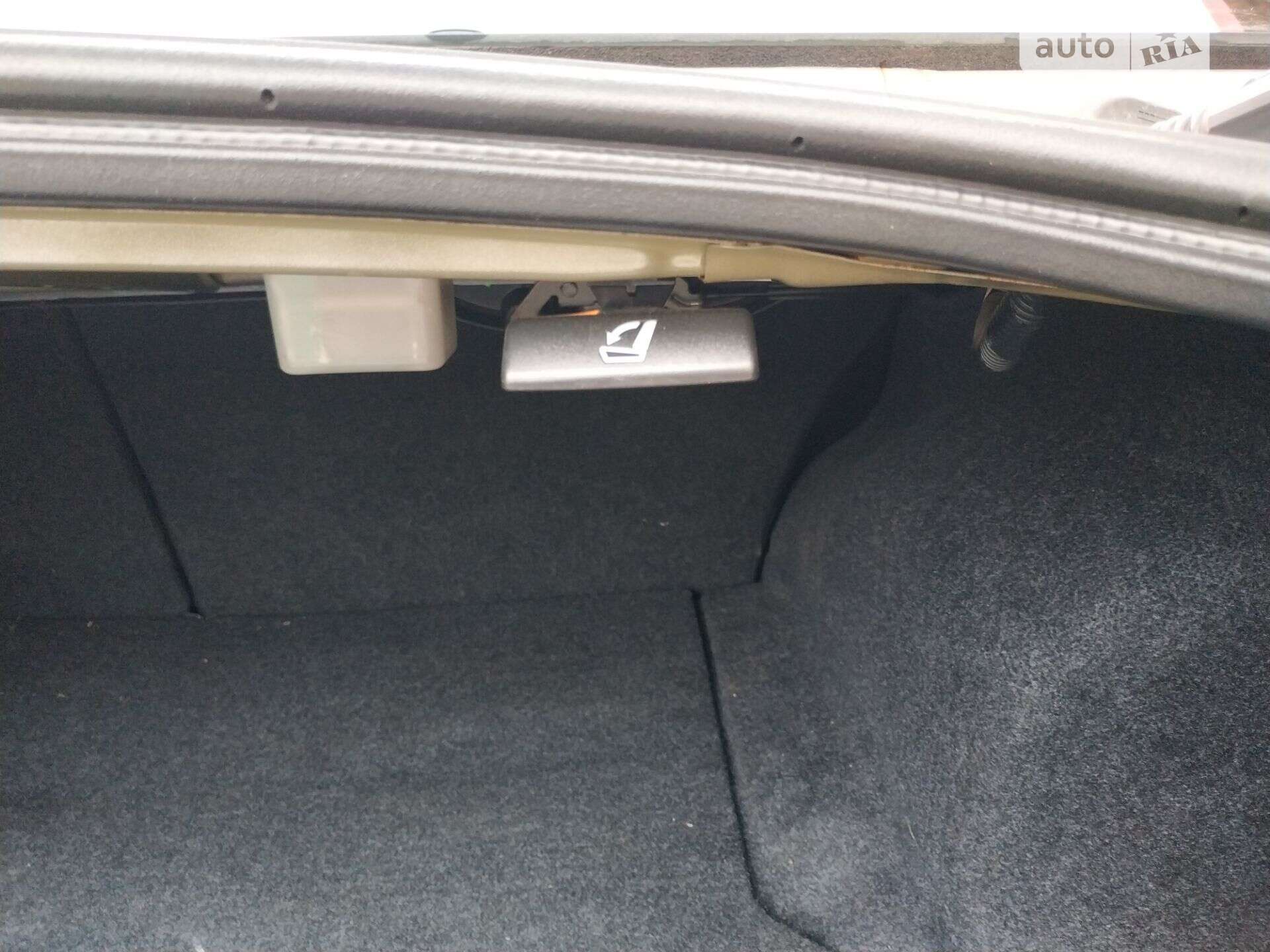 Subaru Legacy 2011 VIN 4S3BMBB68C3020218 фото оголошення 30 з 33