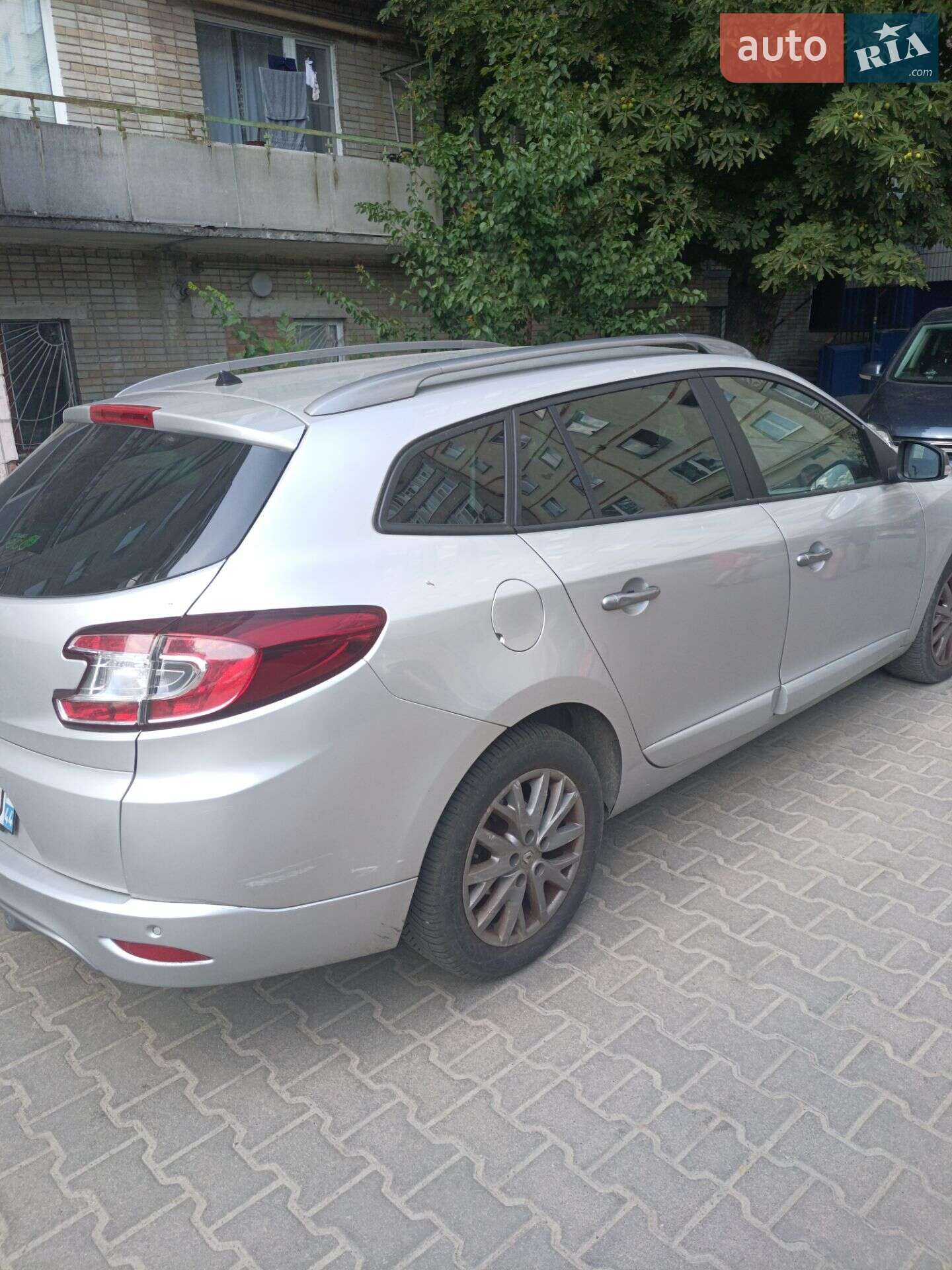 Renault Megane 2013 VIN VF1KZ110649572349 фото оголошення 4 з 9