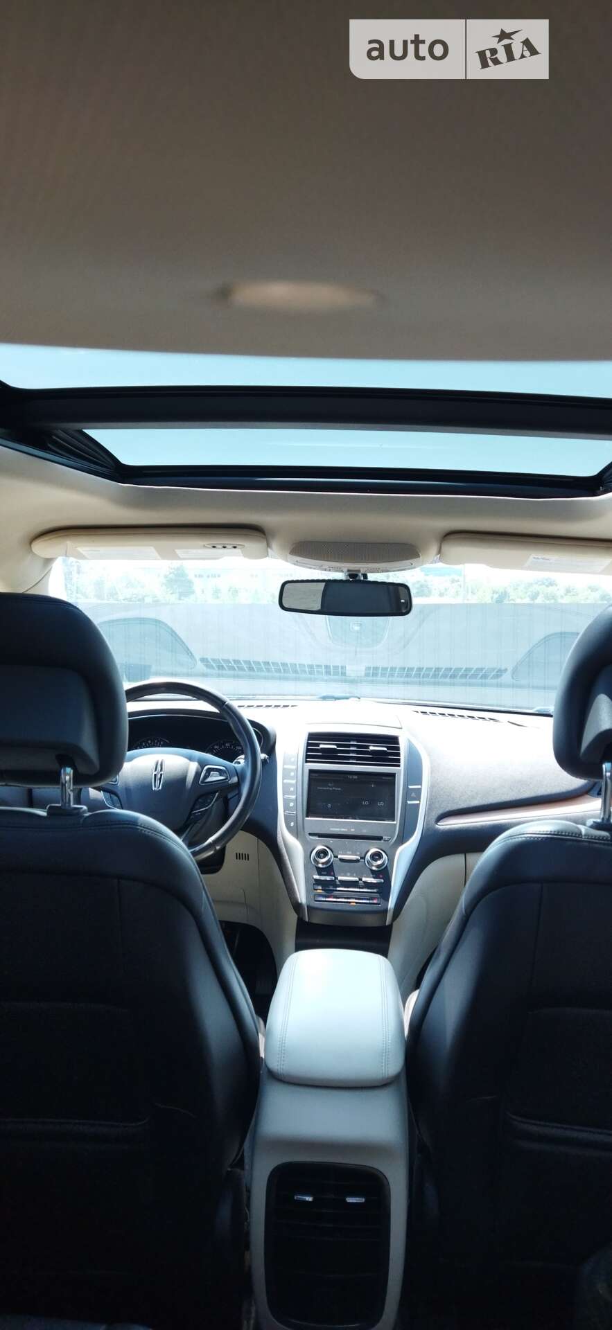 Lincoln MKC 2015 VIN 5LMCJ2A97FUJ41256 фото оголошення 17 з 30