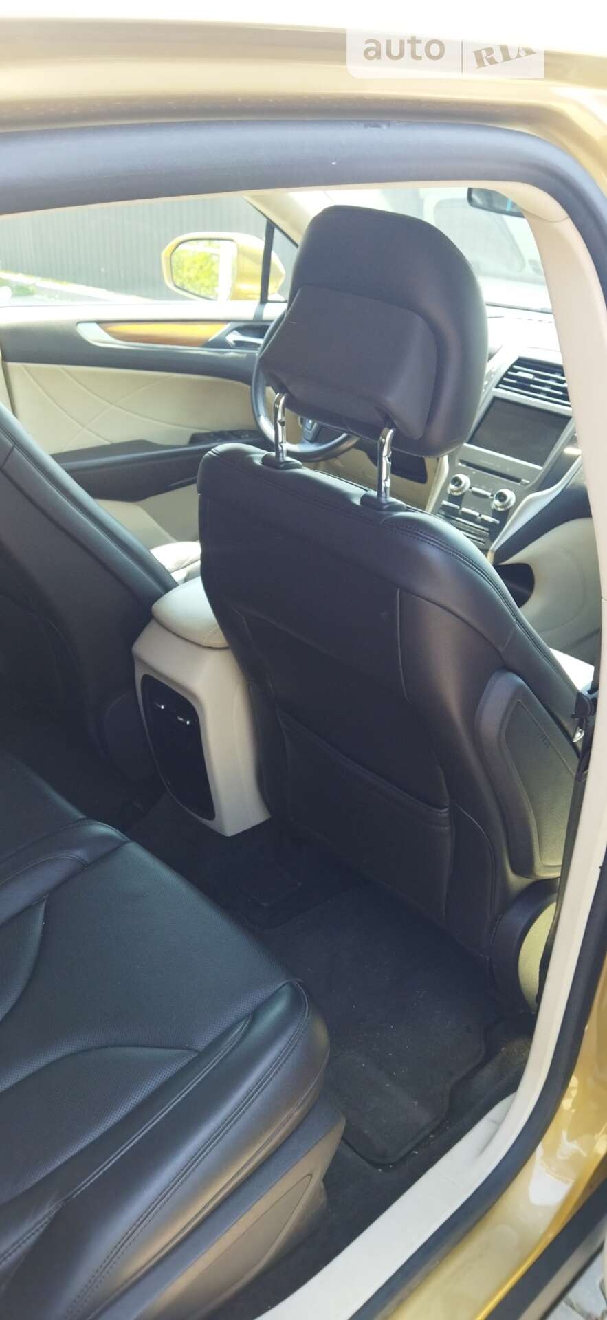 Lincoln MKC 2015 VIN 5LMCJ2A97FUJ41256 фото оголошення 19 з 30