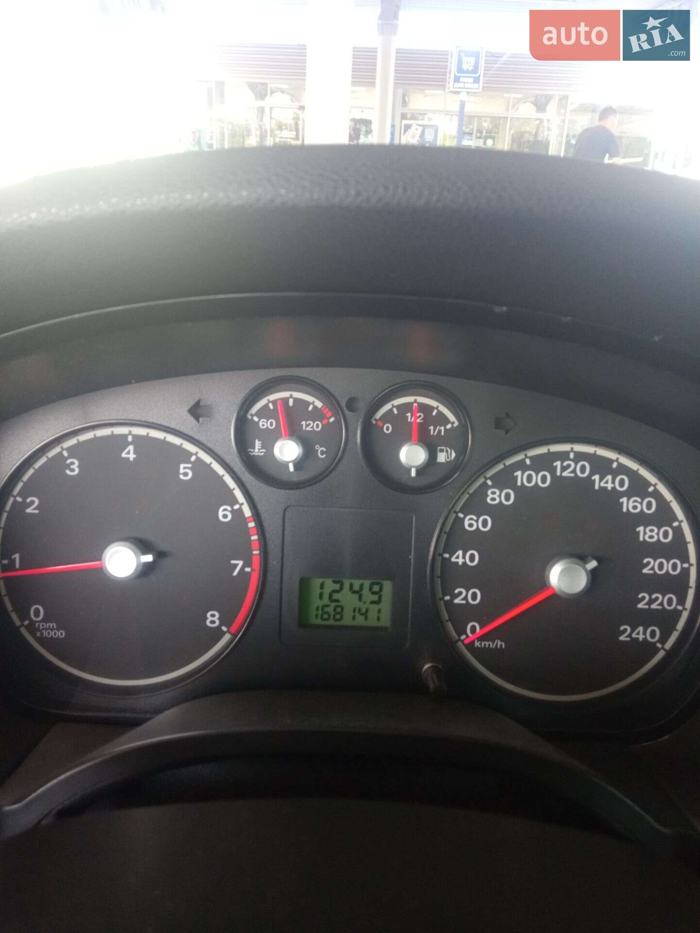 Ford Focus 2006 VIN WF0WXXGCDW6U01877 фото оголошення 2 з 15