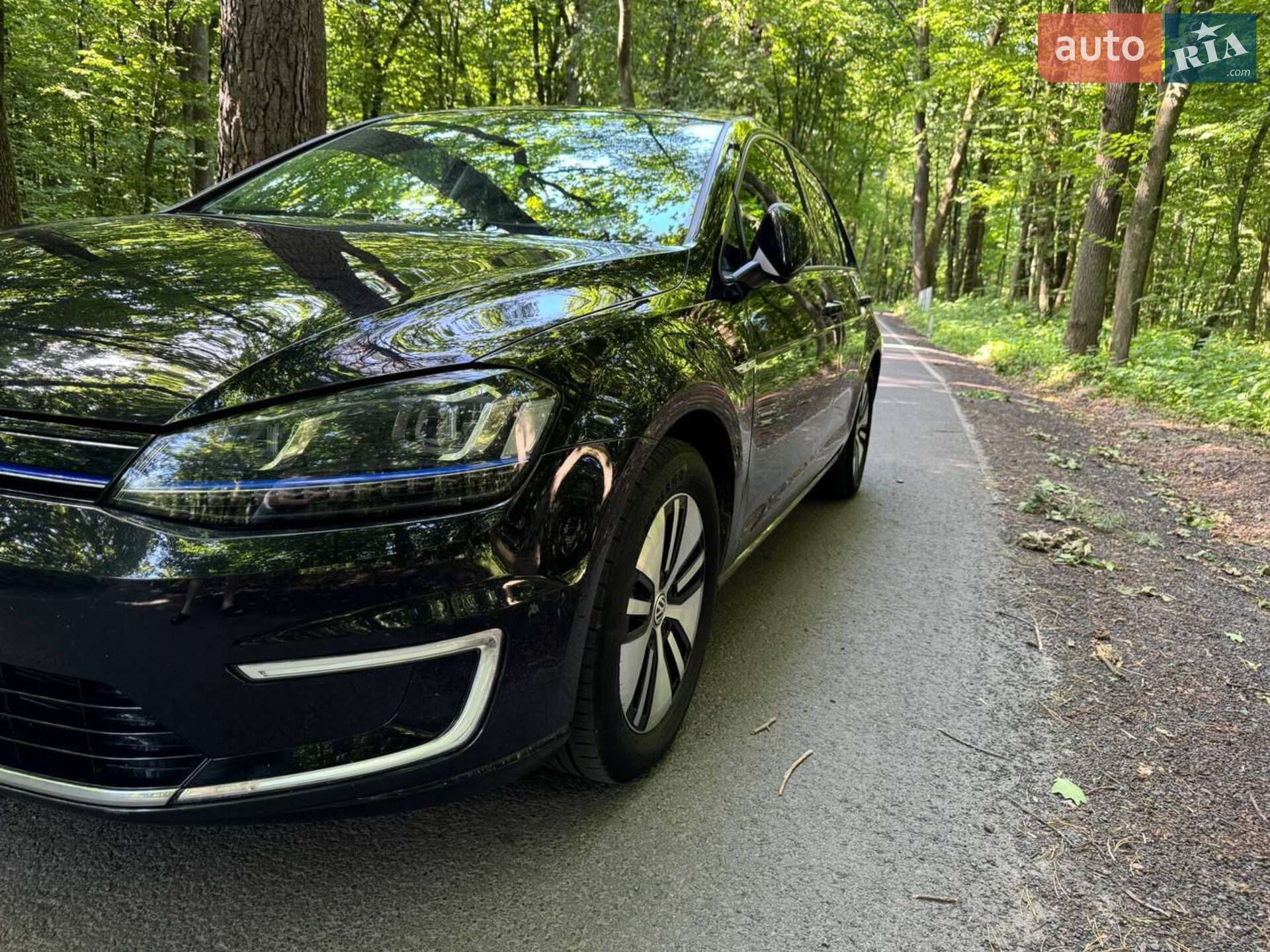 Volkswagen e-Golf 2015 VIN WVWZZZAUZFW908392 фото оголошення 15 з 60