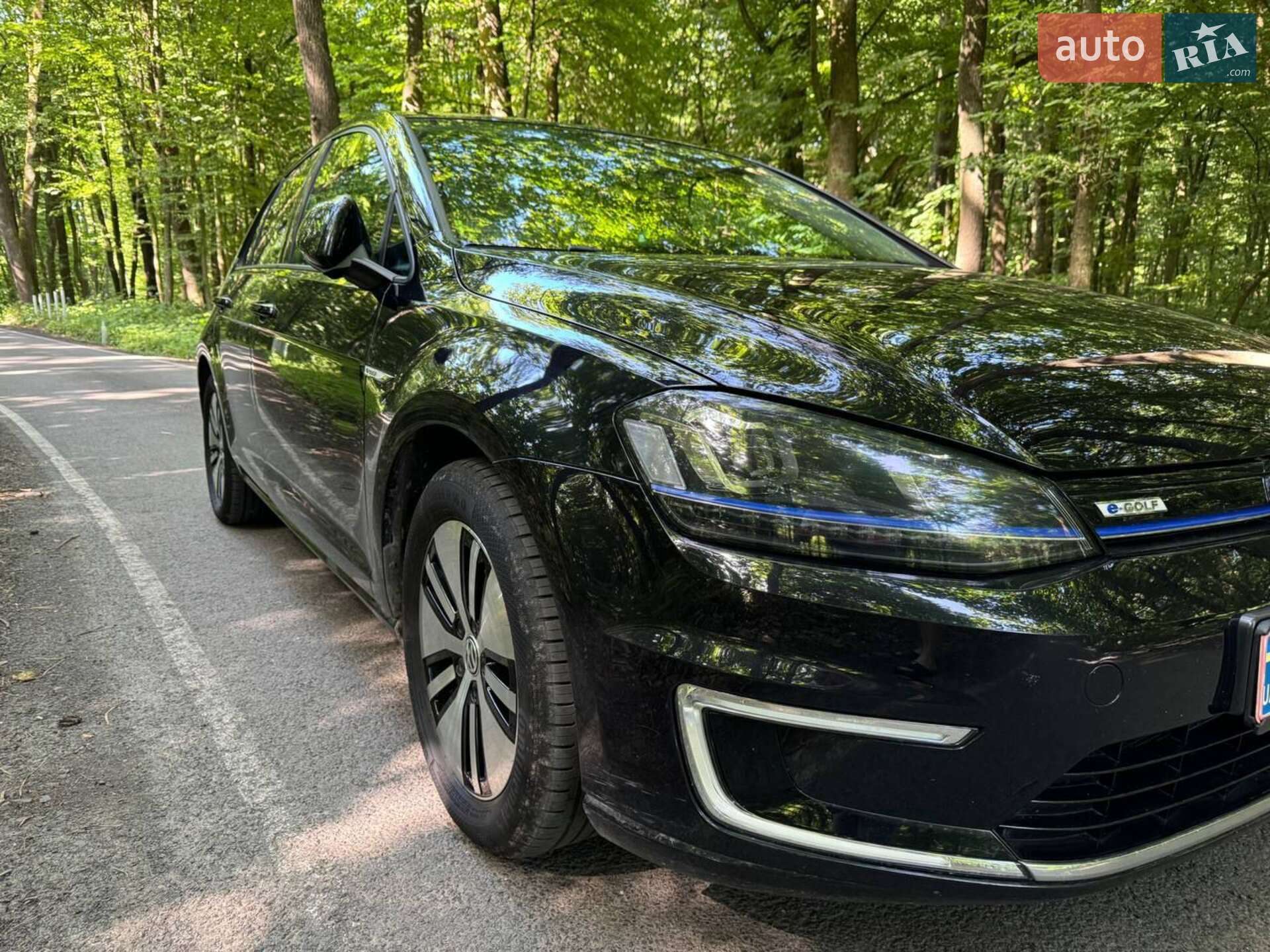 Volkswagen e-Golf 2015 VIN WVWZZZAUZFW908392 фото оголошення 17 з 60