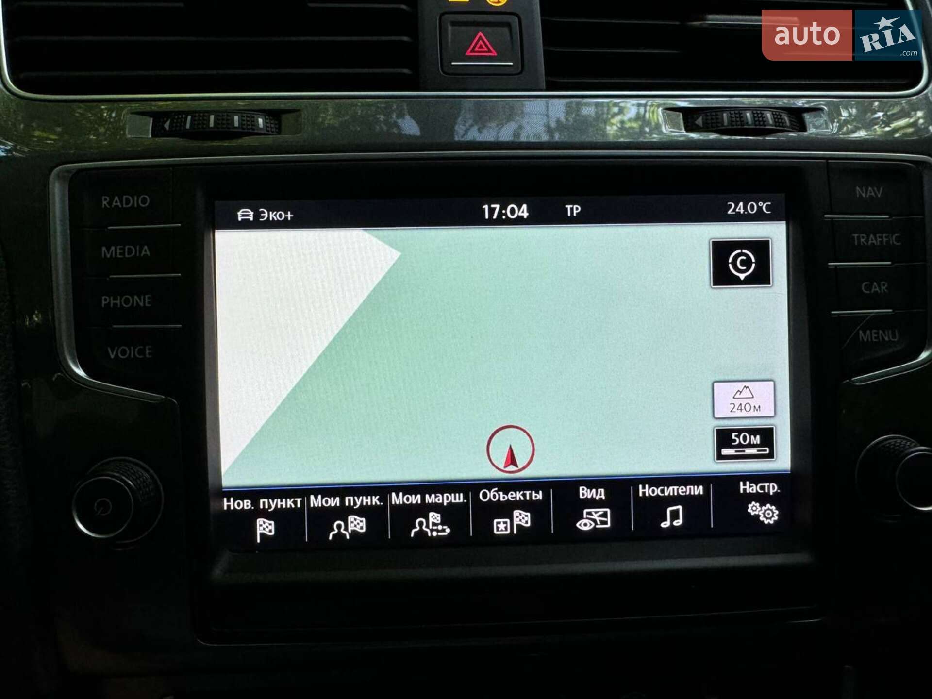 Volkswagen e-Golf 2015 VIN WVWZZZAUZFW908392 фото оголошення 42 з 60