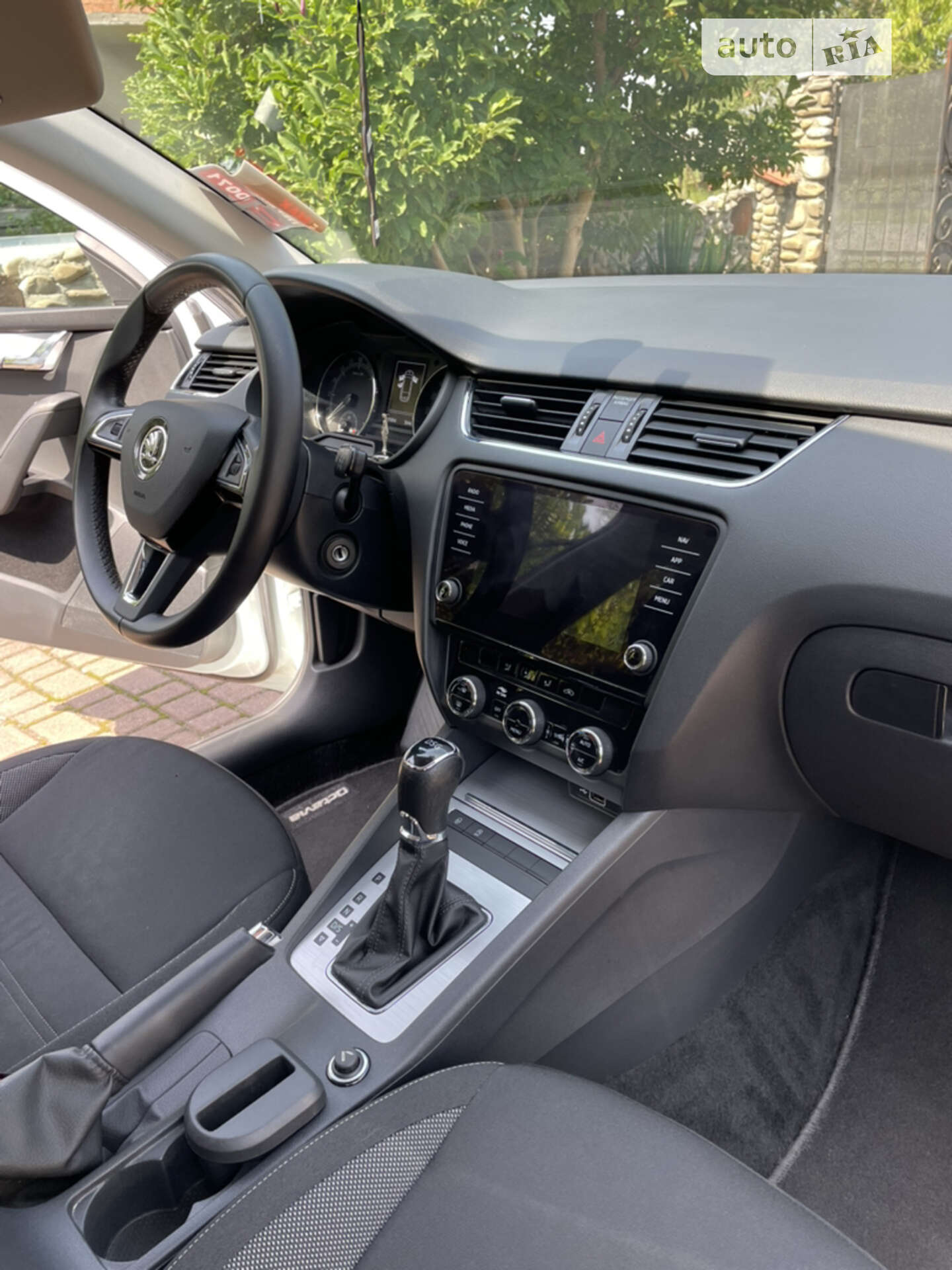 Skoda Octavia 2019 VIN TMBJG7NE9K0184239 фото оголошення 19 з 34