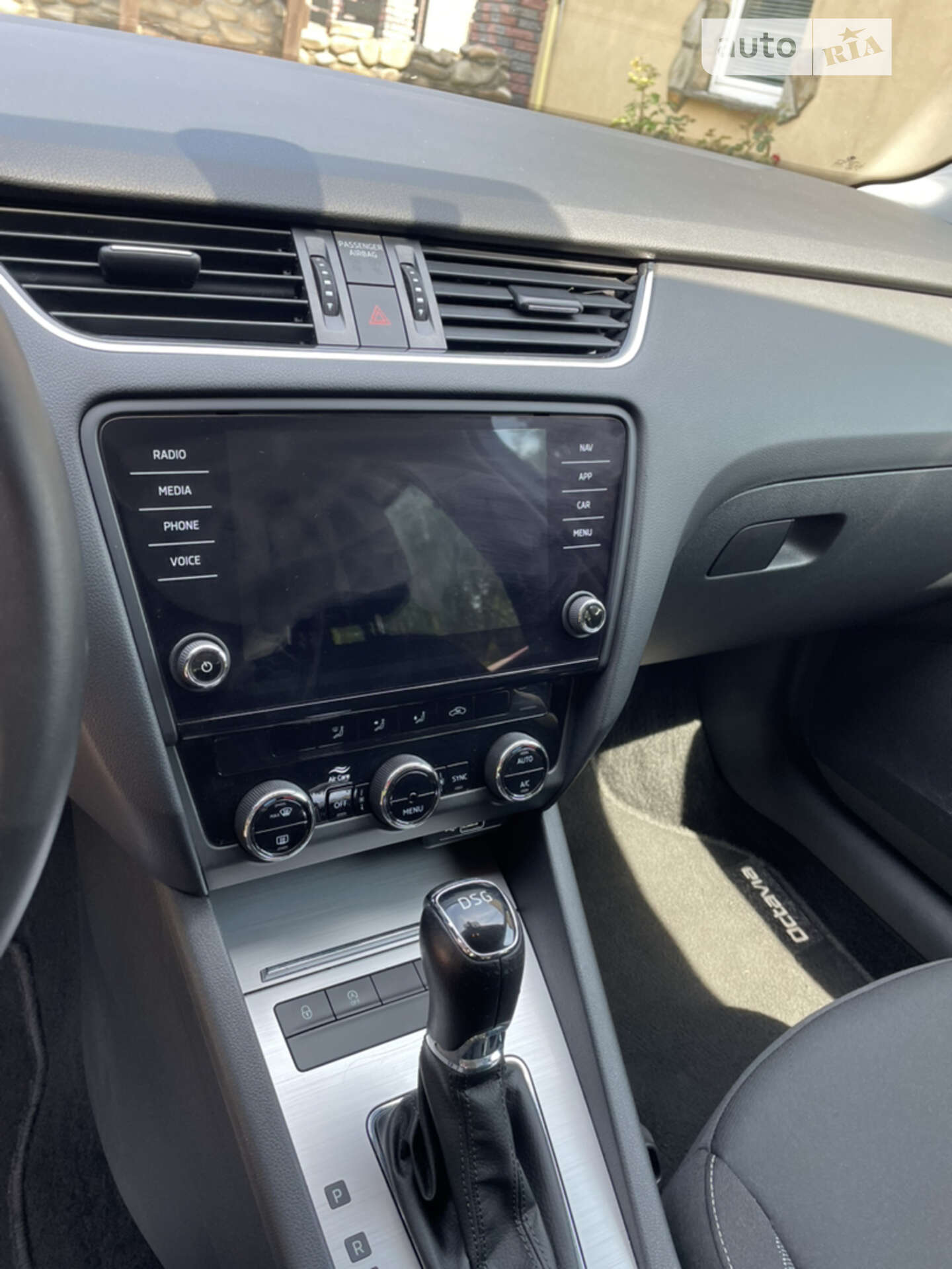 Skoda Octavia 2019 VIN TMBJG7NE9K0184239 фото оголошення 26 з 34
