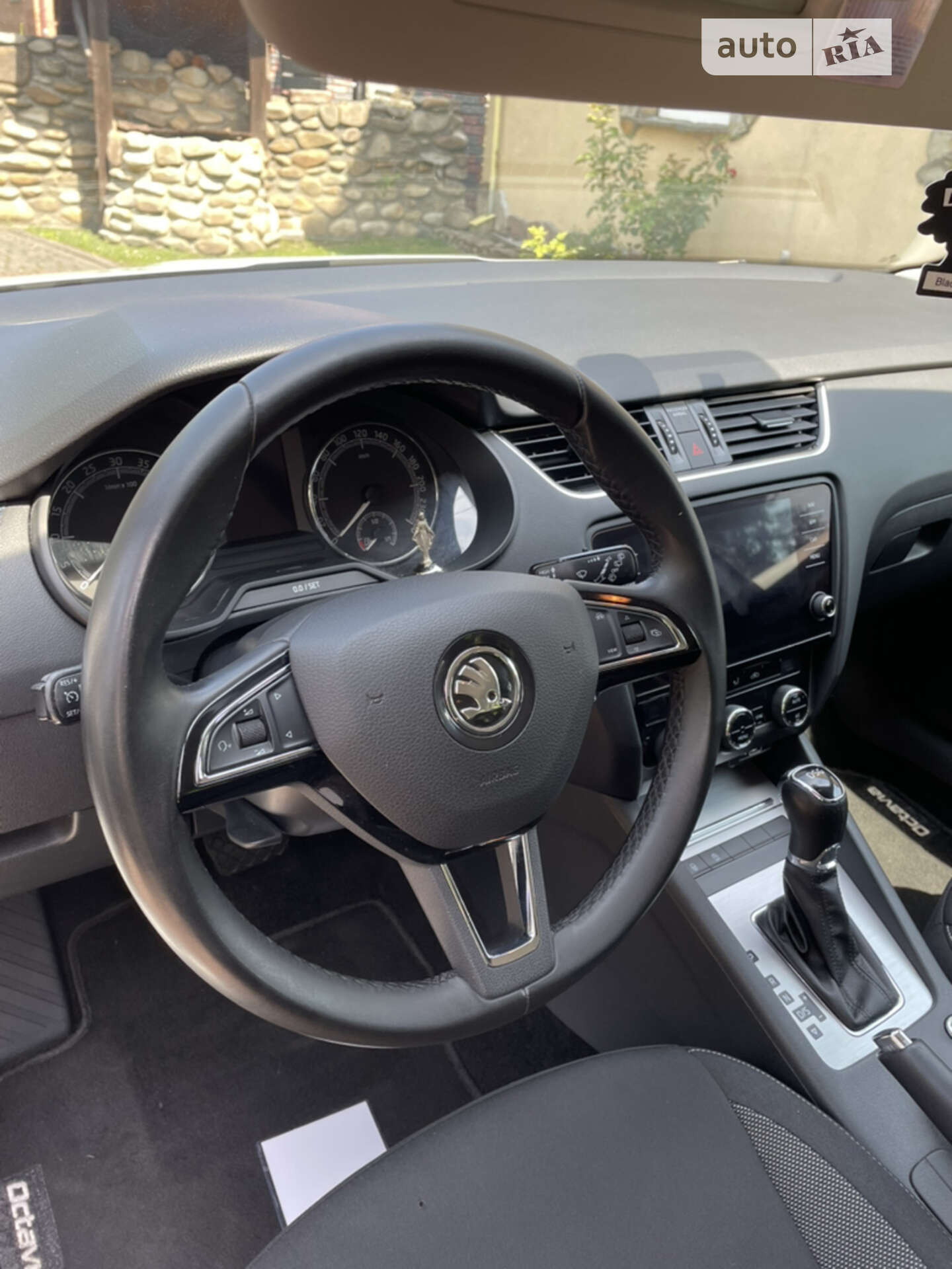 Skoda Octavia 2019 VIN TMBJG7NE9K0184239 фото оголошення 27 з 34