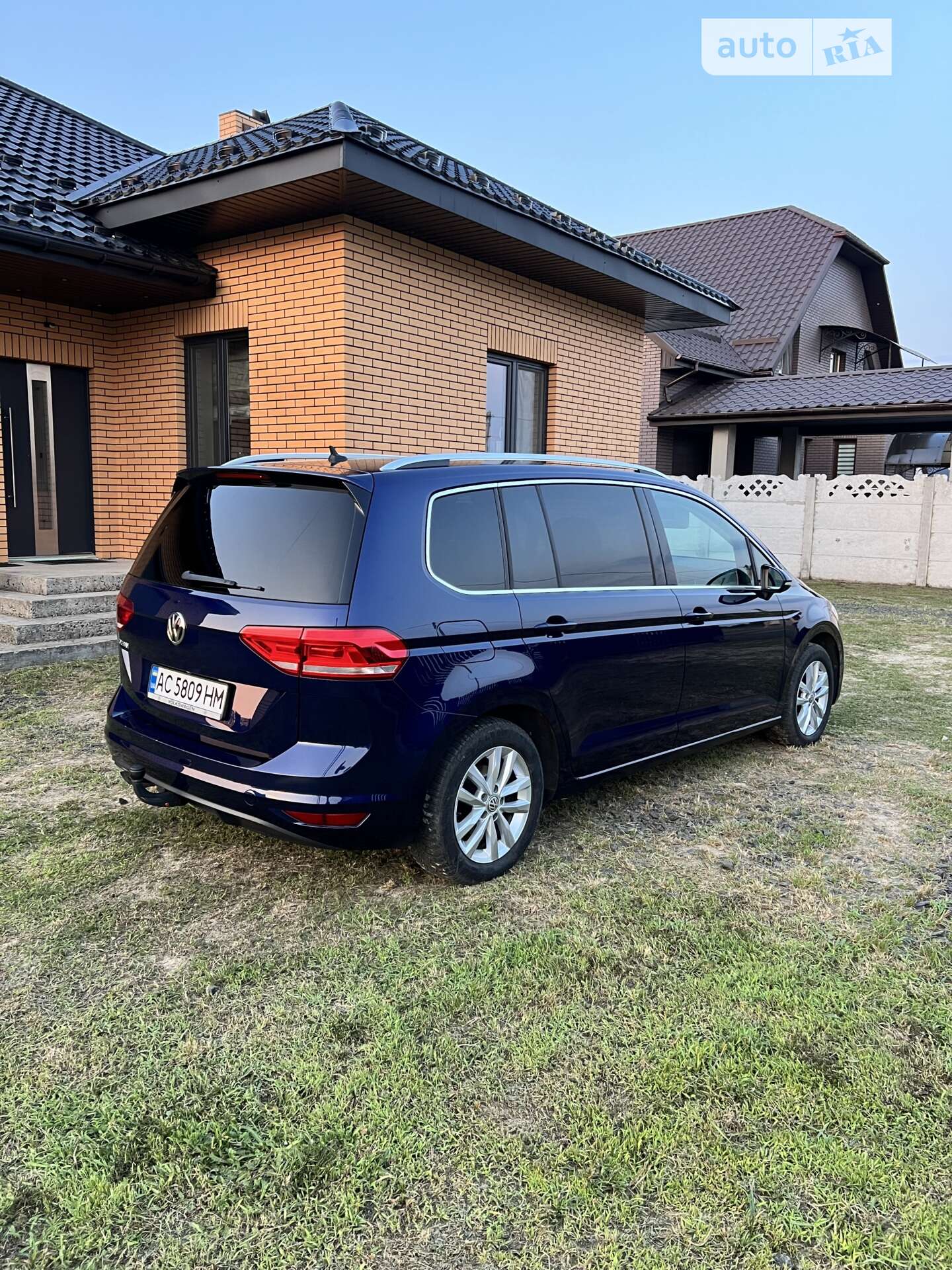 Volkswagen Touran 2019 VIN WVGZZZ1TZKW036368 фото оголошення 15 з 122