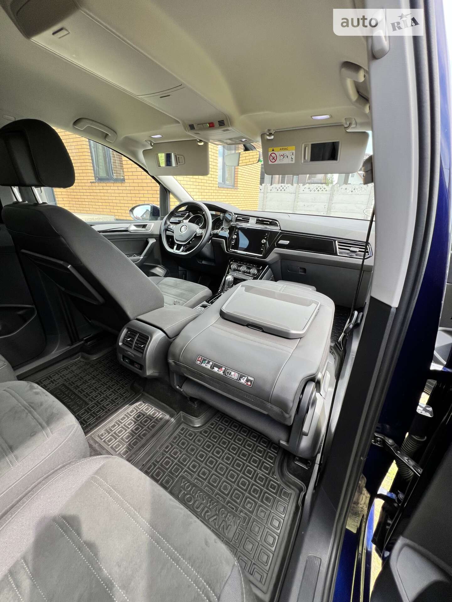 Volkswagen Touran 2019 VIN WVGZZZ1TZKW036368 фото оголошення 47 з 122