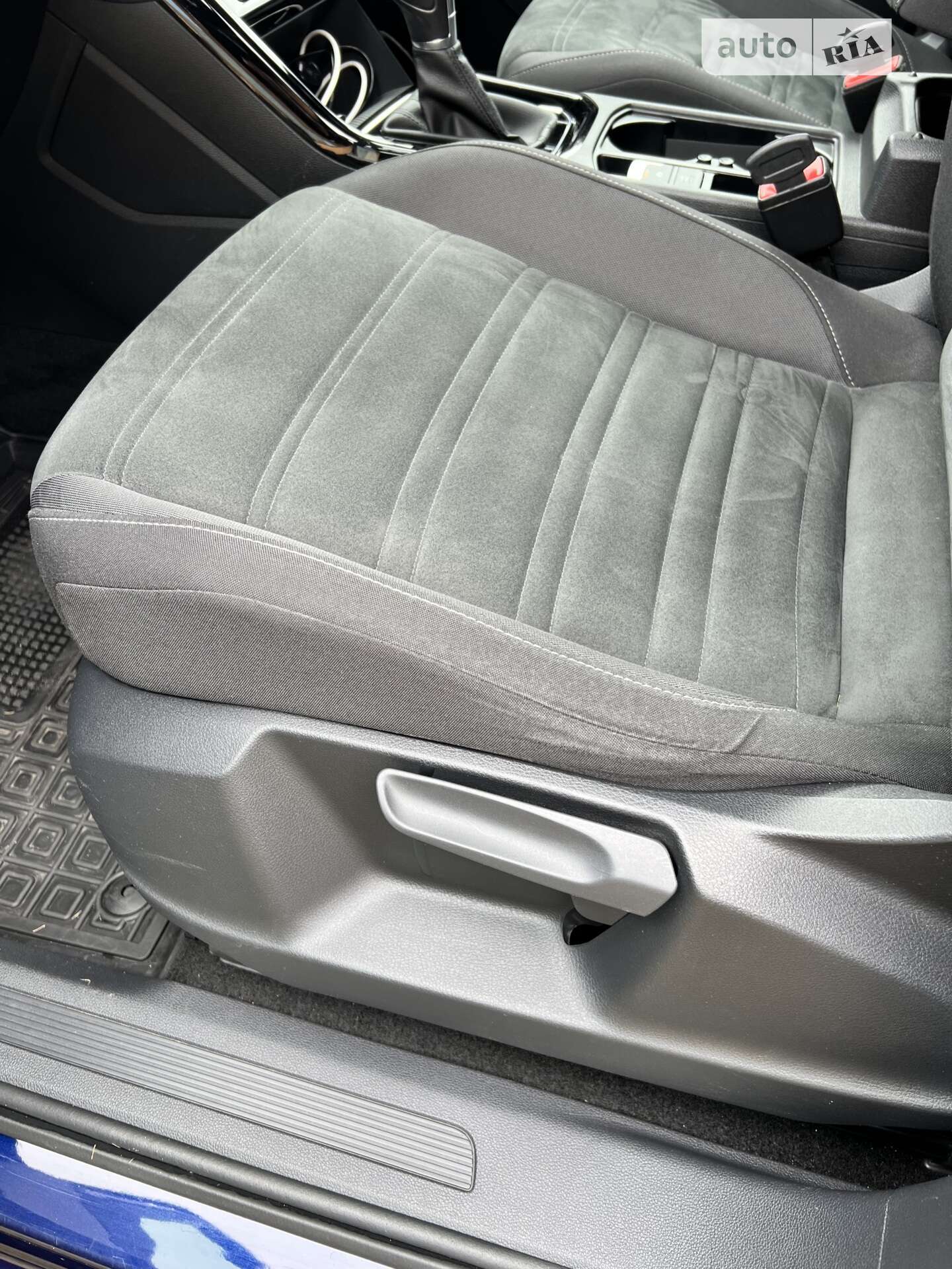 Volkswagen Touran 2019 VIN WVGZZZ1TZKW036368 фото оголошення 85 з 122