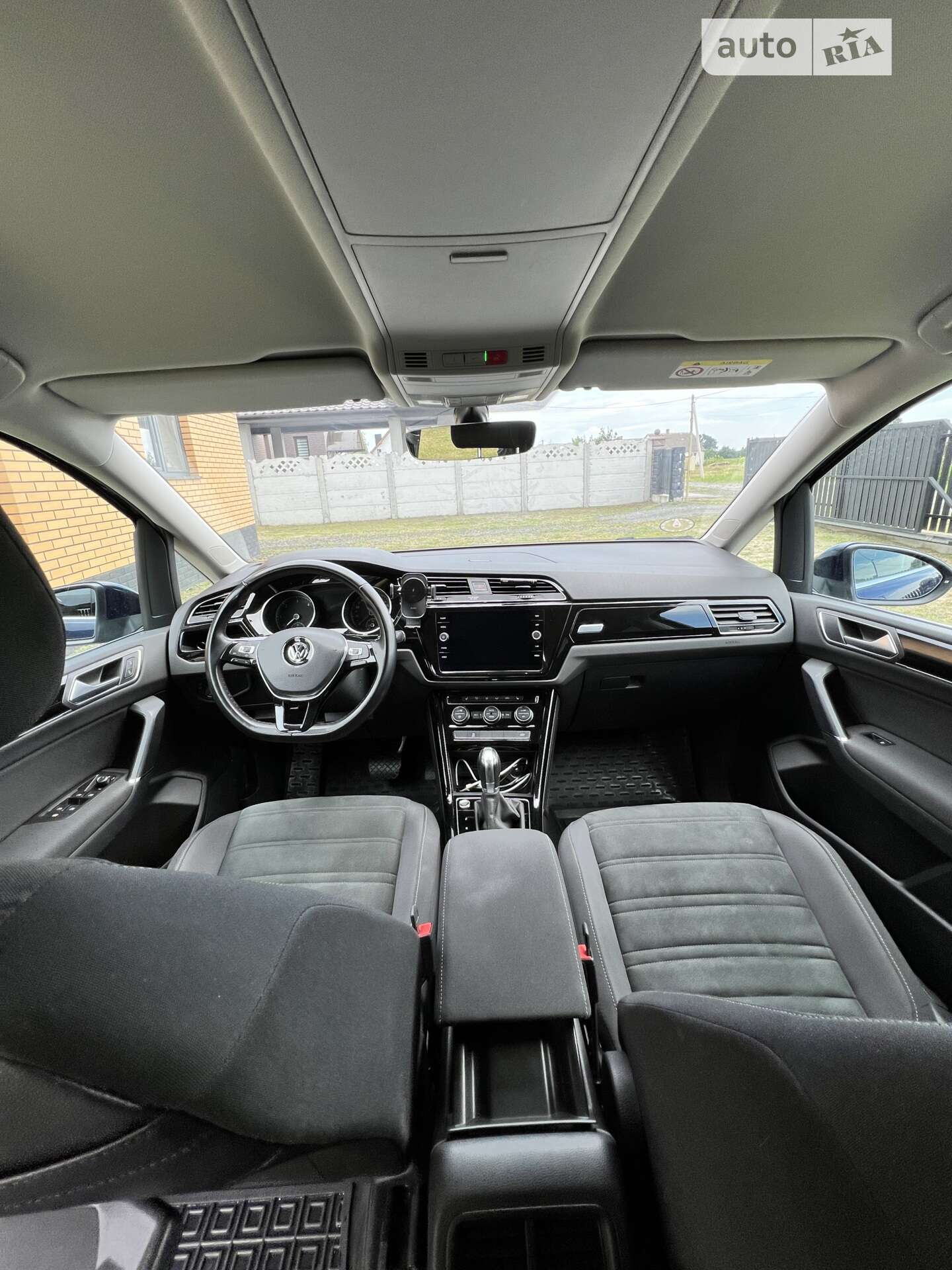 Volkswagen Touran 2019 VIN WVGZZZ1TZKW036368 фото оголошення 100 з 122