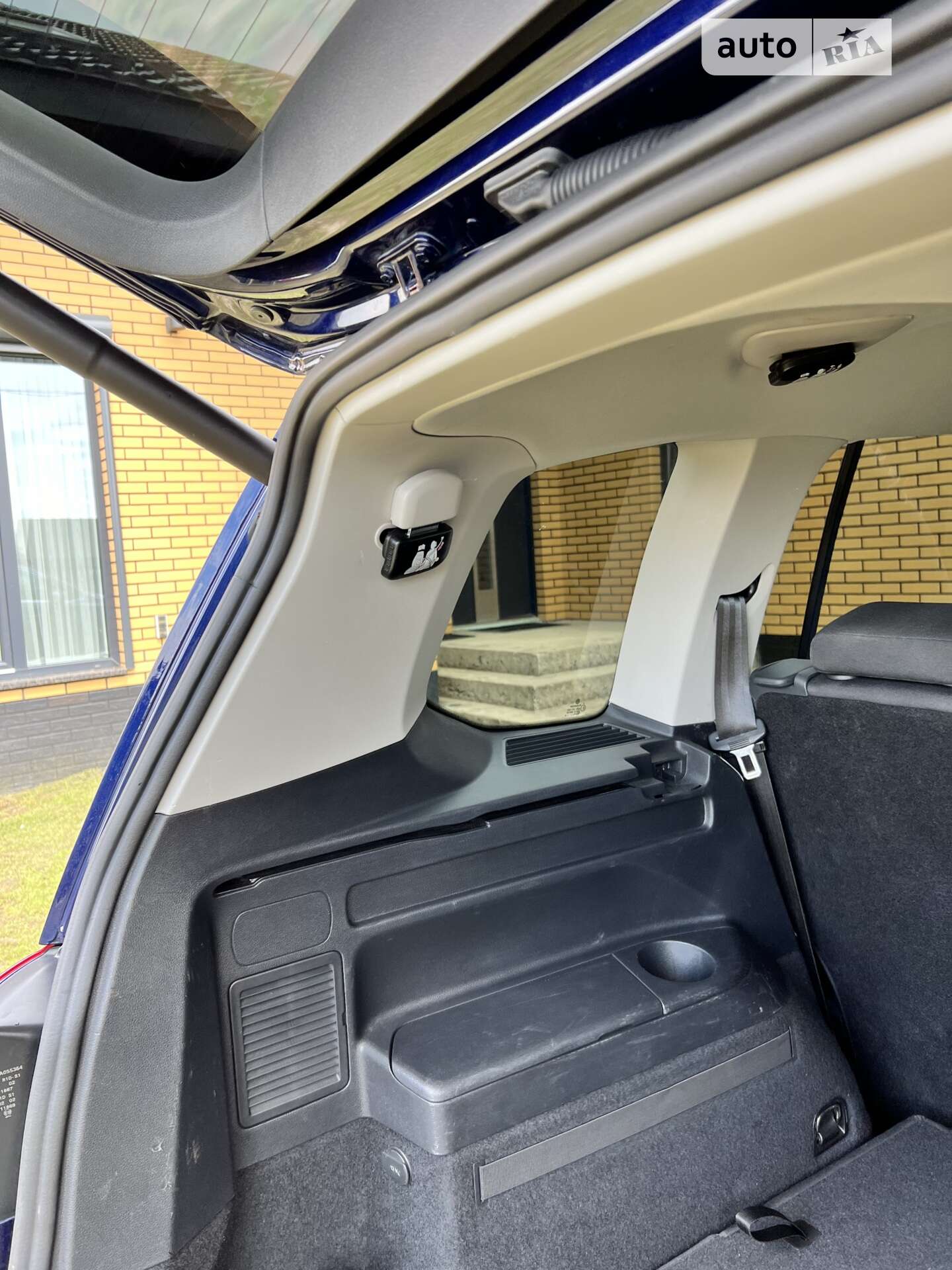 Volkswagen Touran 2019 VIN WVGZZZ1TZKW036368 фото оголошення 115 з 122