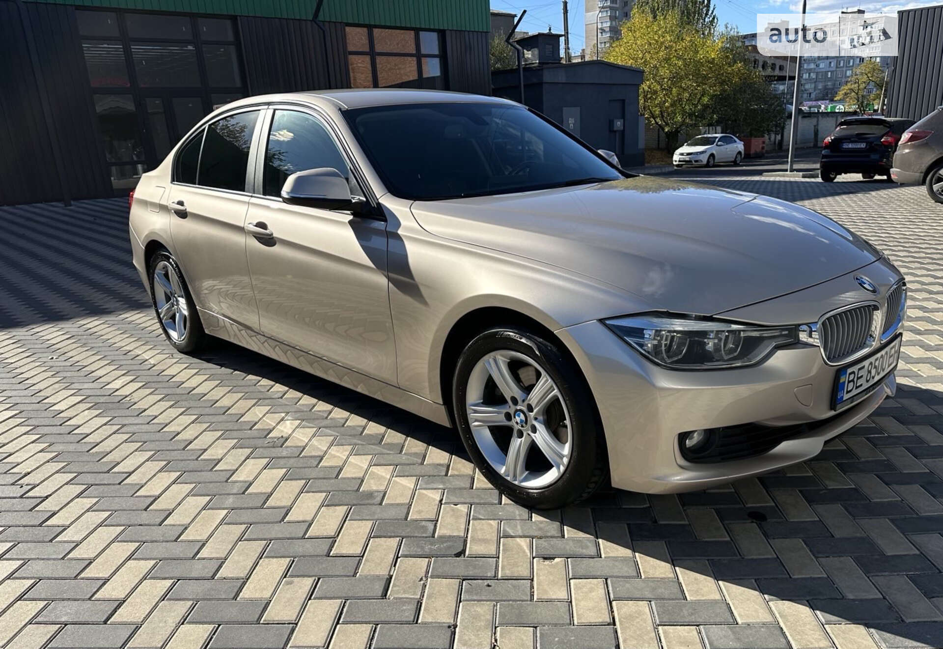 BMW 3 Series 2014 VIN WBA3C1C53EK113015 фото оголошення 4 з 38