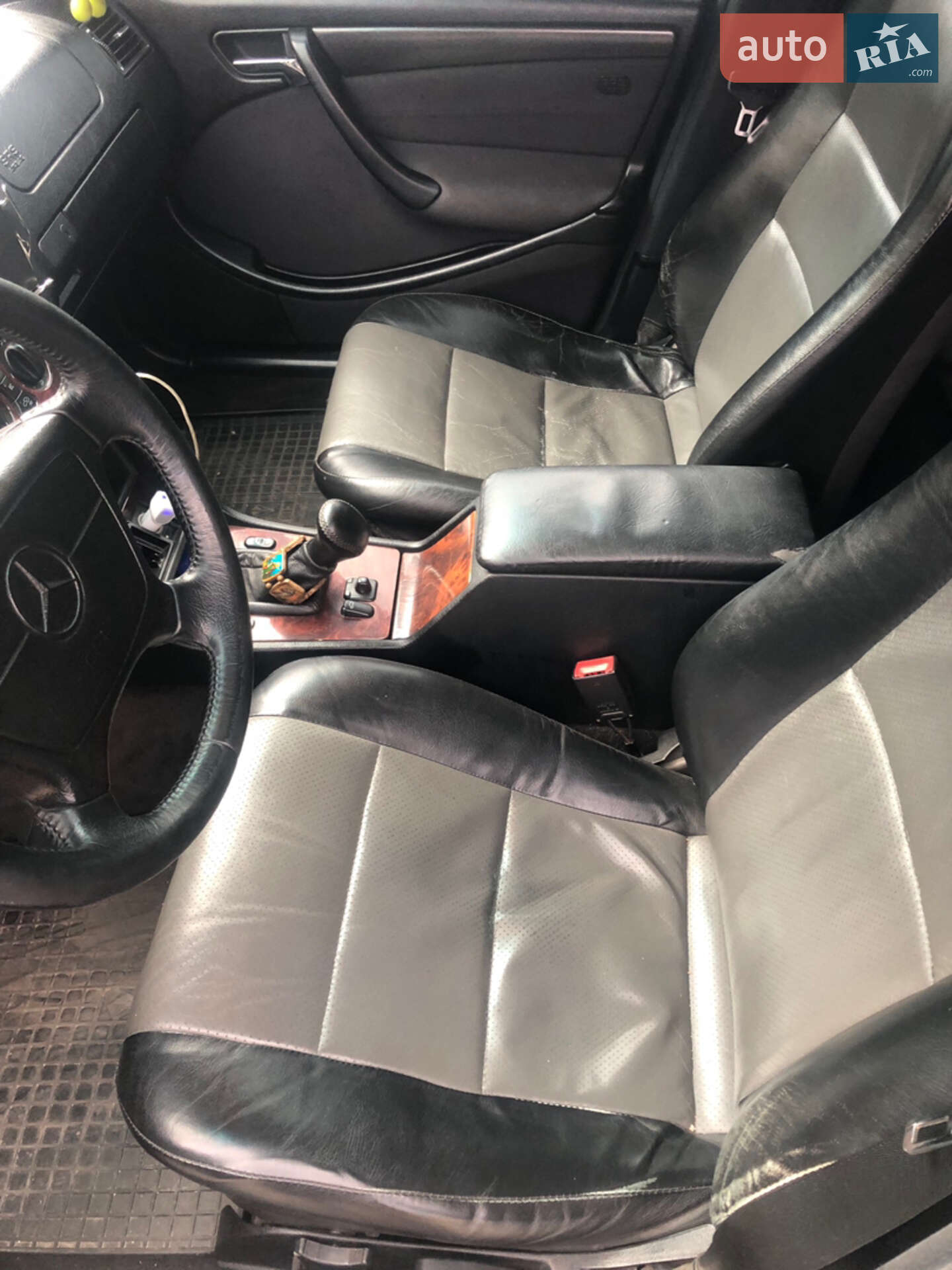 Mercedes-Benz C-Class 1998 VIN WDB2020181A610376 фото оголошення 5 з 14
