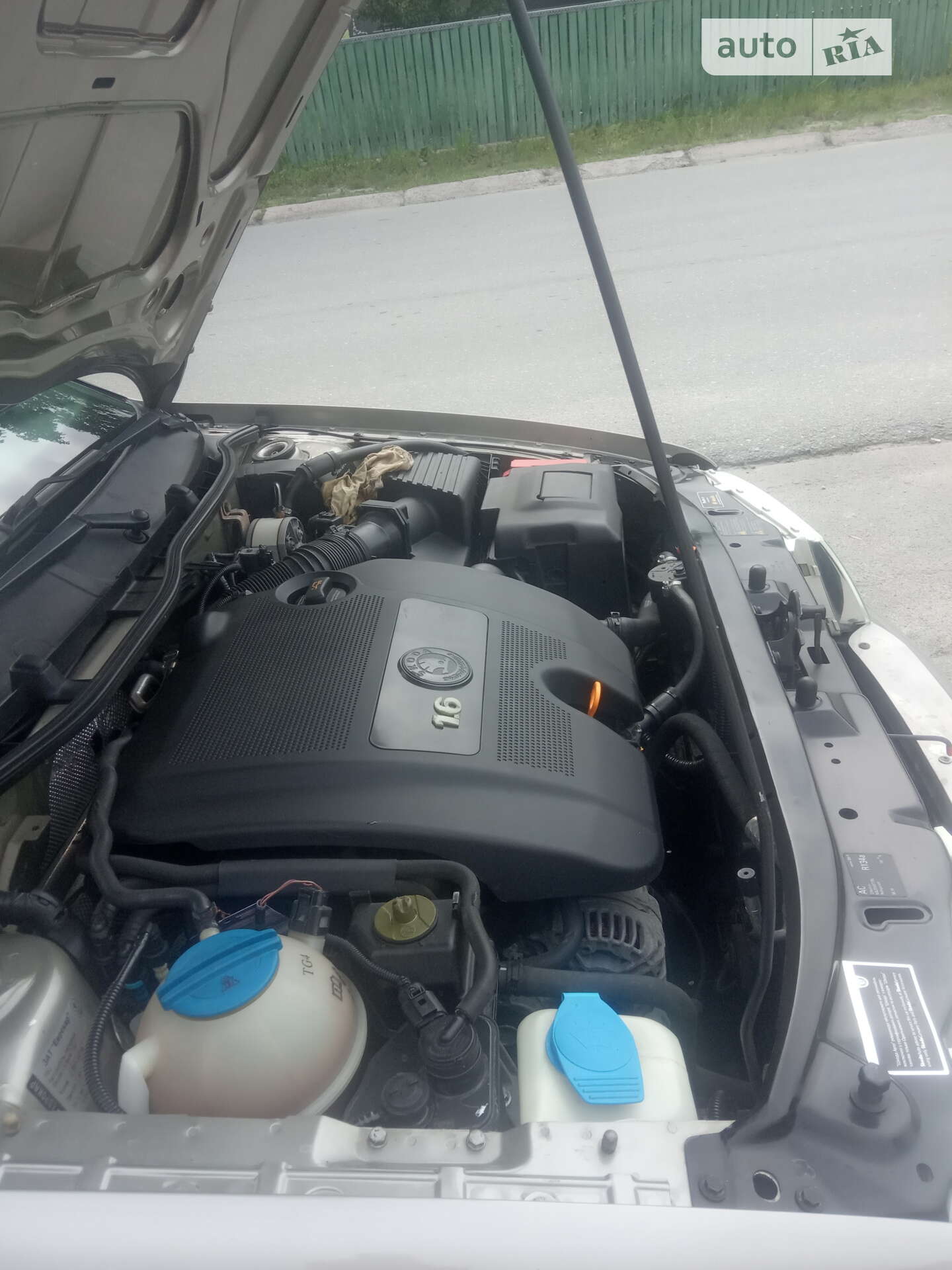 Skoda Octavia 2007 VIN TMBDX41U78B008036 фото оголошення 8 з 9