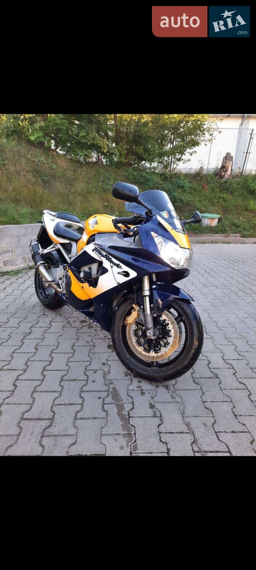 Honda CBR 929RR 2000 VIN JH2SC44A7YM007016 фото оголошення 2 з 14
