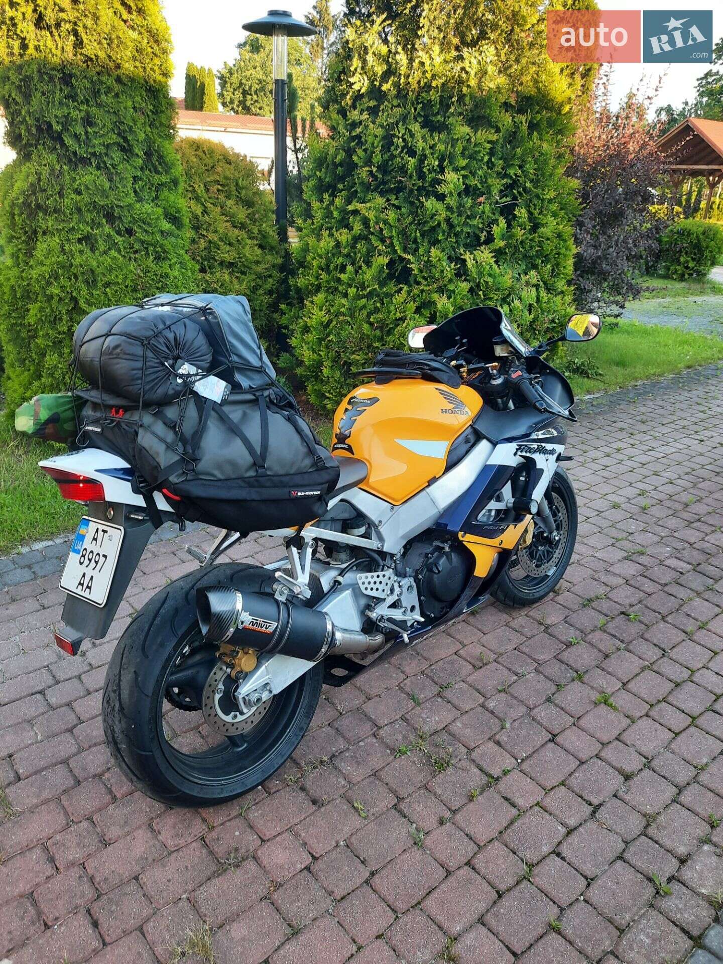 Honda CBR 929RR 2000 VIN JH2SC44A7YM007016 фото оголошення 12 з 14