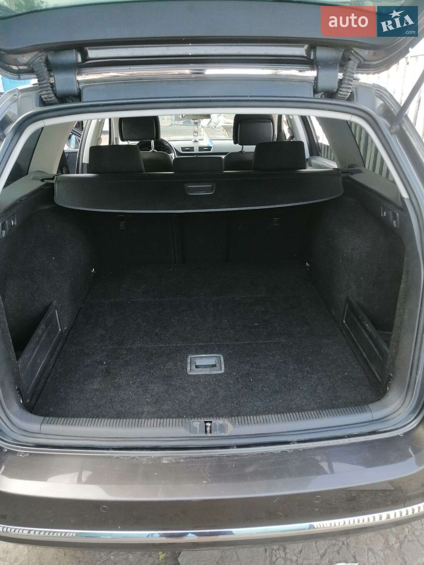 Volkswagen Passat 2014 VIN WVWZZZ3CZEE135362 фото оголошення 10 з 20