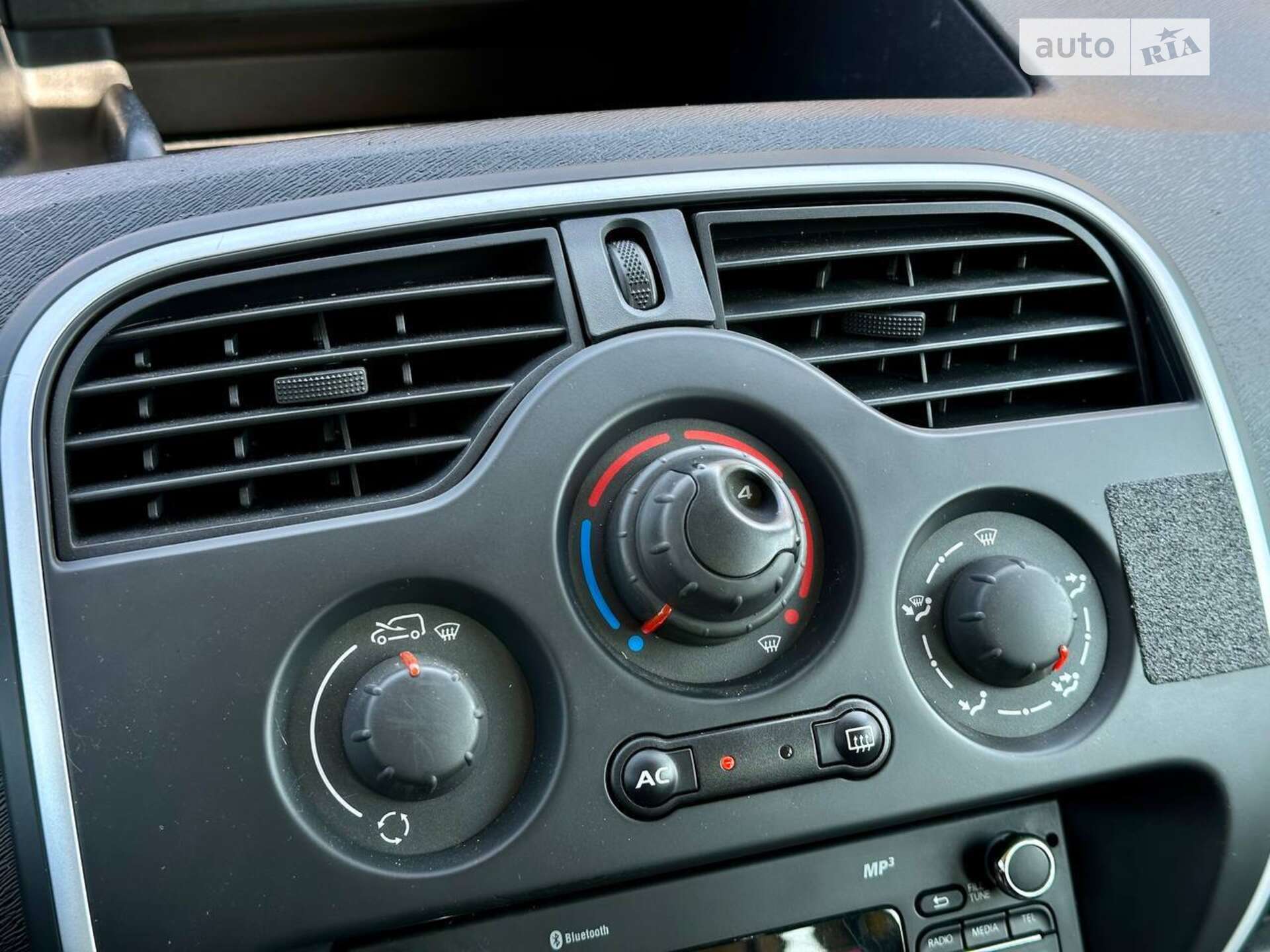 Renault Kangoo 2013 VIN VF1KW28B549737904 фото оголошення 24 з 28