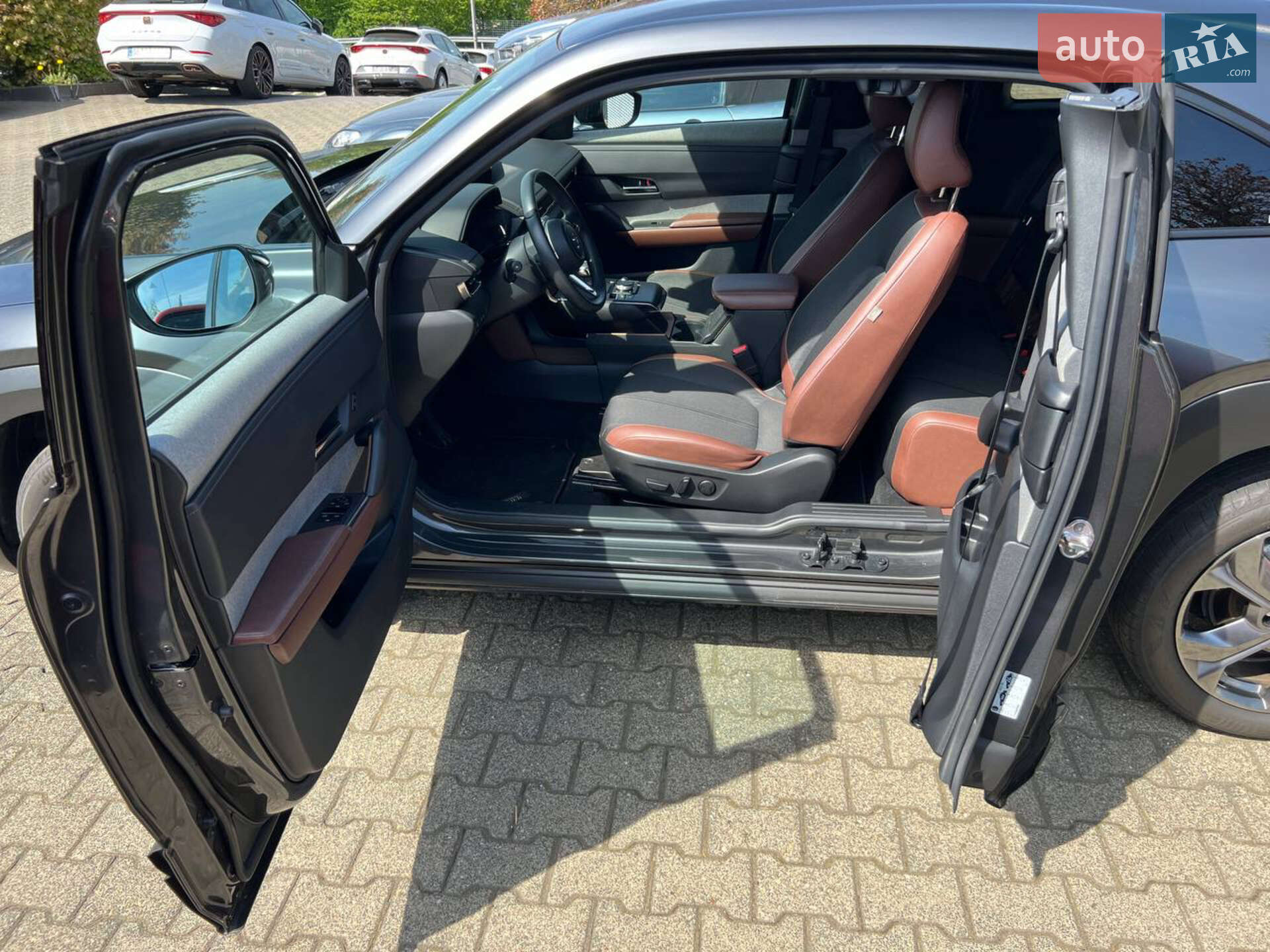 Mazda MX-30 2021 VIN JMZDR1WBJ00114368 фото оголошення 26 з 39