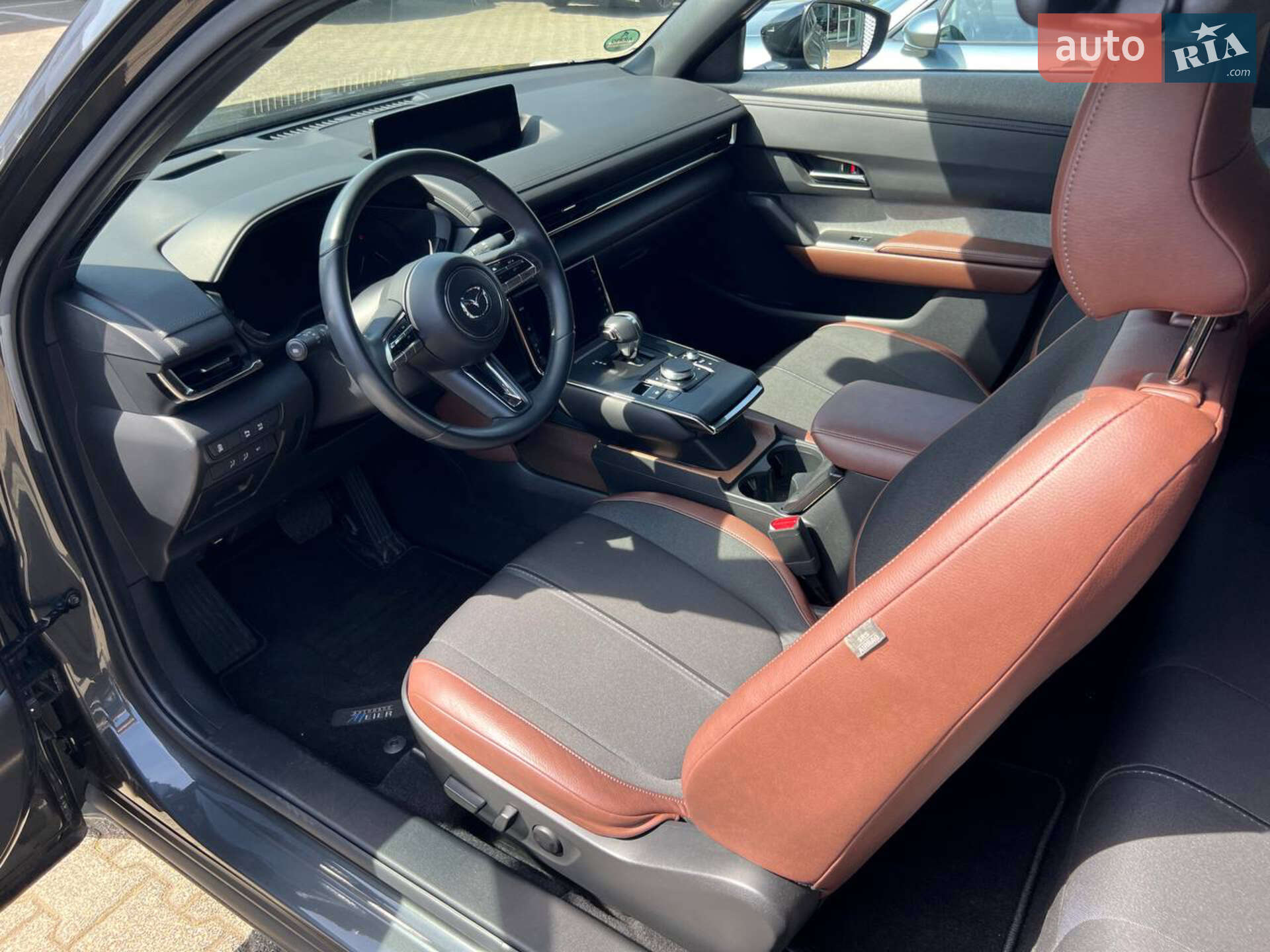 Mazda MX-30 2021 VIN JMZDR1WBJ00114368 фото оголошення 30 з 39