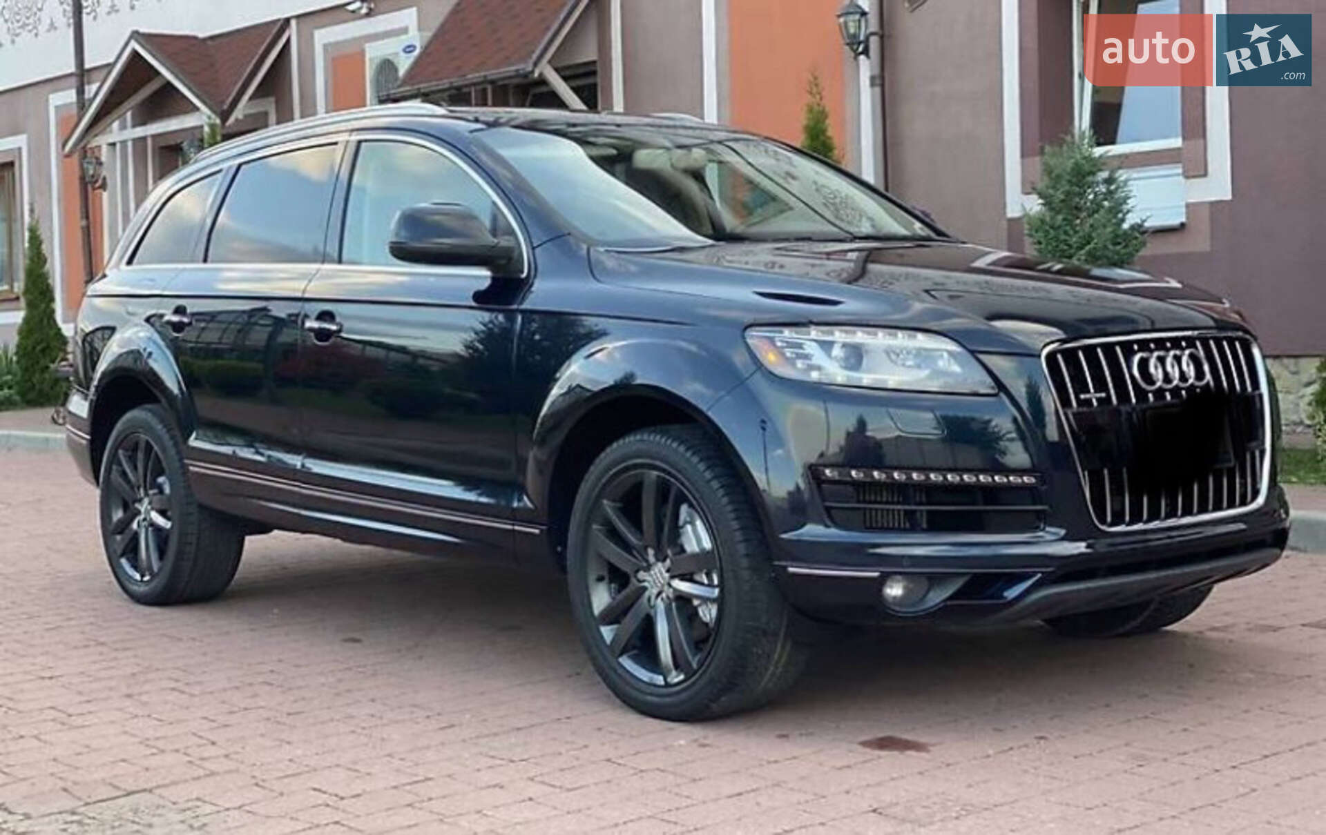 Audi Q7 2010 VIN WA1LMAFE5BD001404 фото оголошення 4 з 13