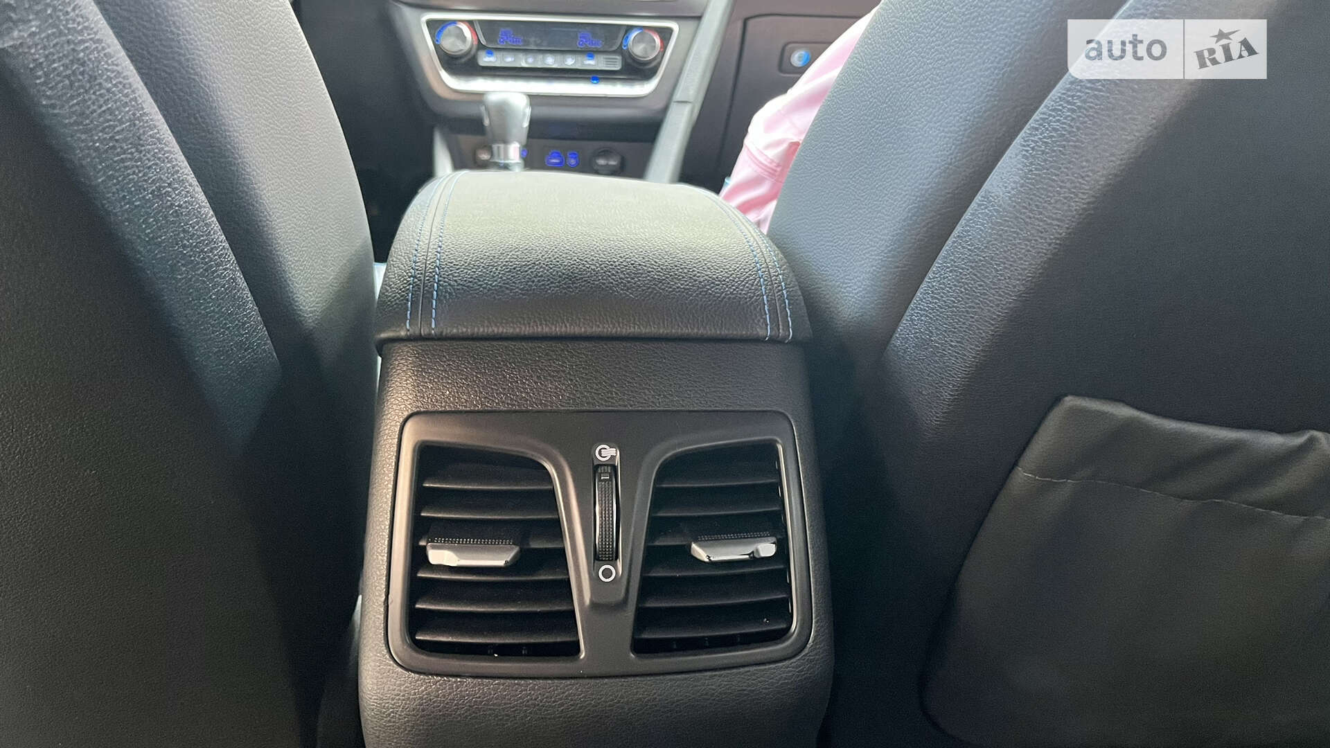 Hyundai Sonata 2019 VIN 5NPE34ABXKH805109 фото оголошення 25 з 39