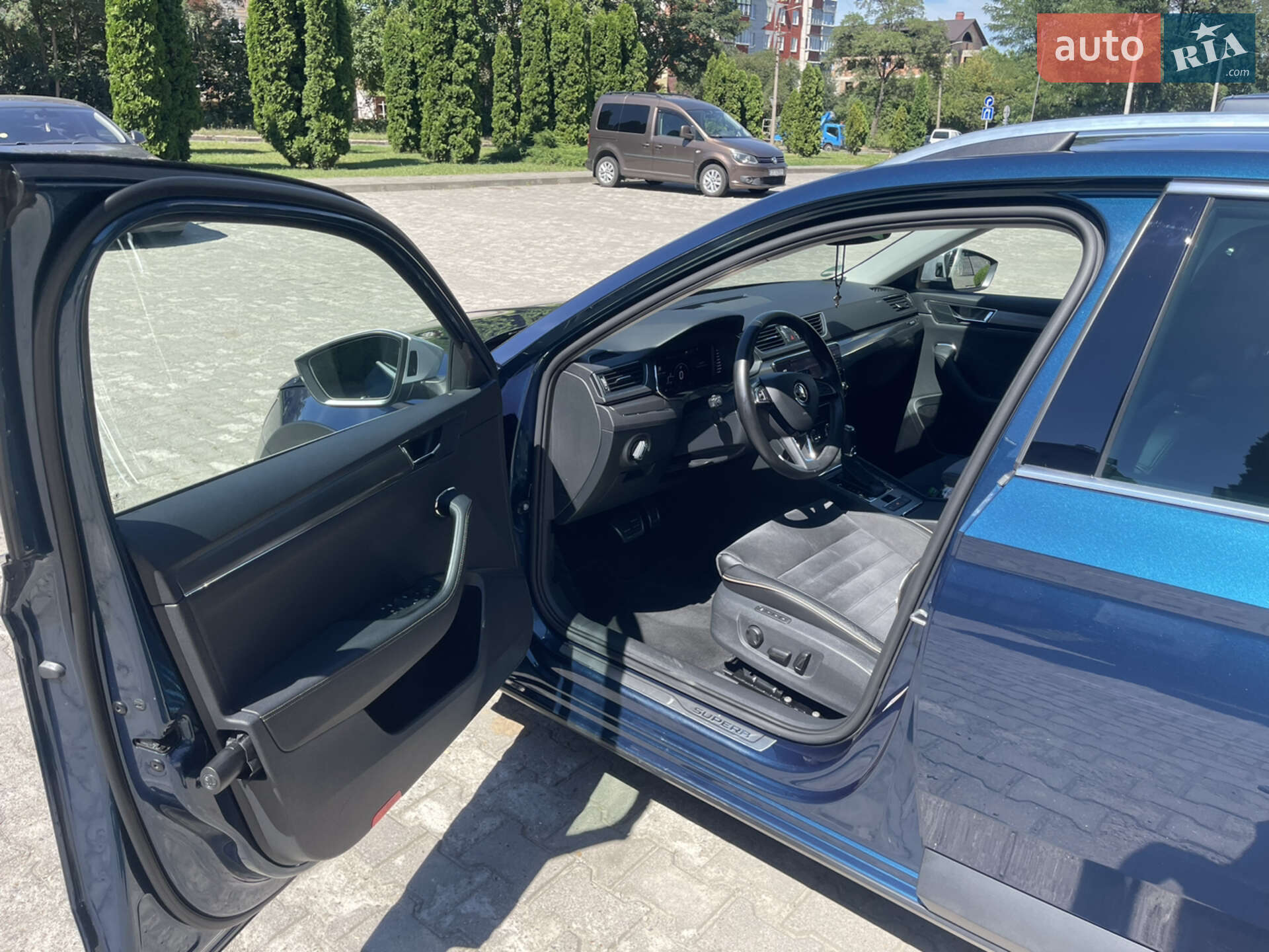 Skoda Superb 2019 VIN TMBLJ7NP5L7026694 фото оголошення 19 з 75