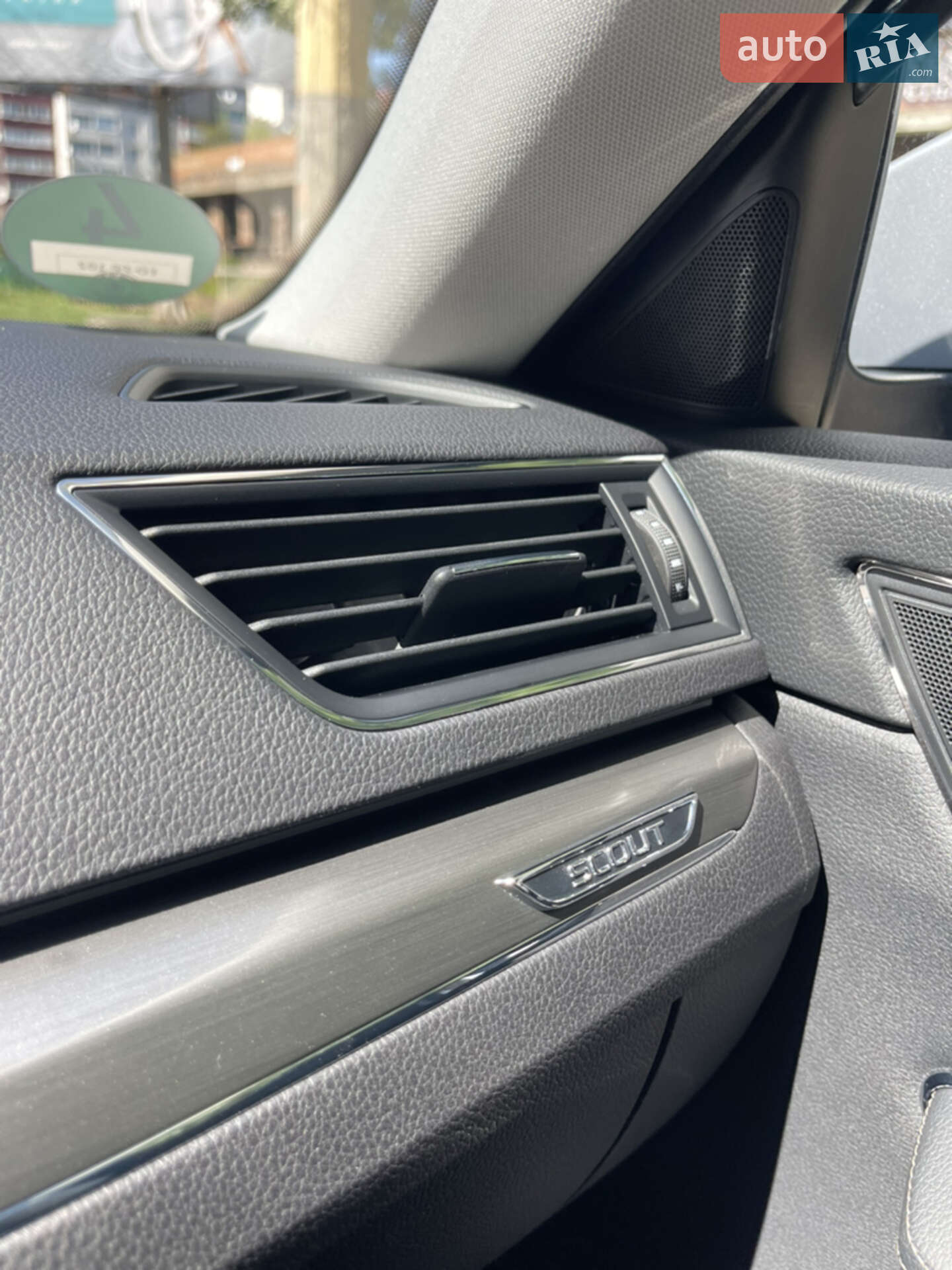 Skoda Superb 2019 VIN TMBLJ7NP5L7026694 фото оголошення 60 з 75