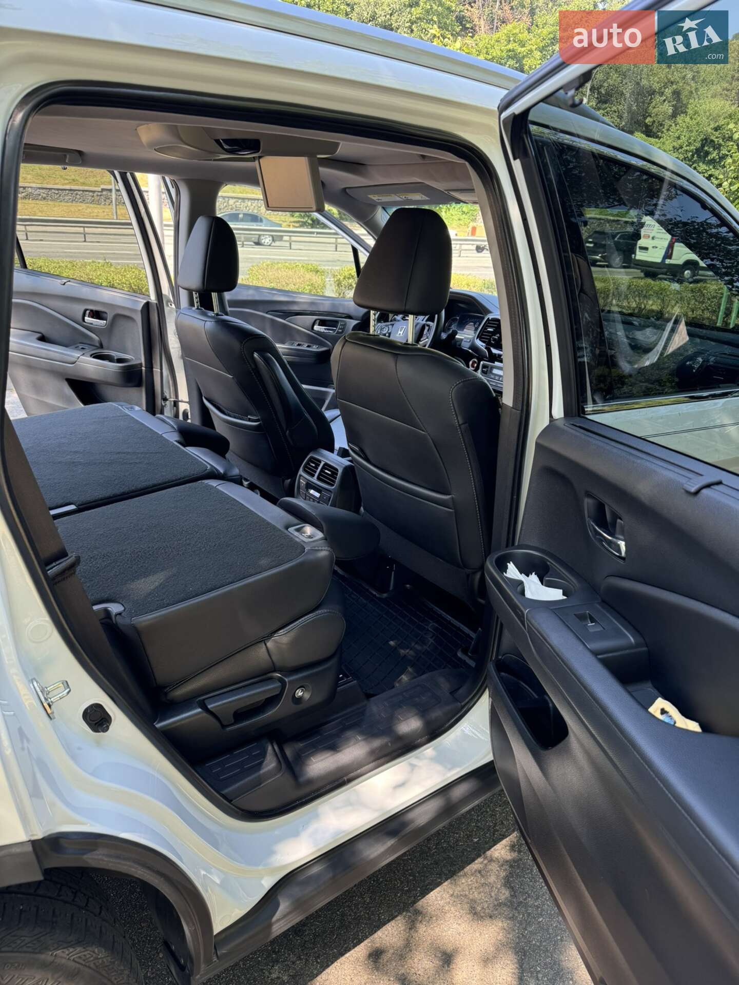 Honda Pilot 2020 VIN 5FNYF5H90LB022362 фото оголошення 5 з 14