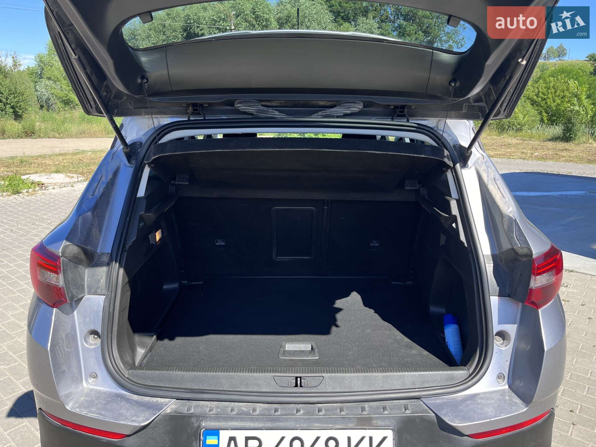 Opel Grandland X 2018 VIN W0VZCYHZ5JS340823 фото оголошення 13 з 21