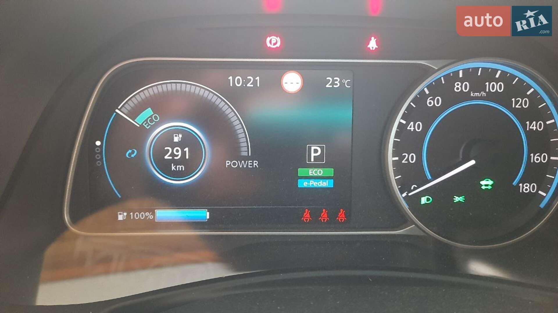 Nissan Leaf 2018 VIN SJNFAAZE1U0038571 фото оголошення 4 з 17