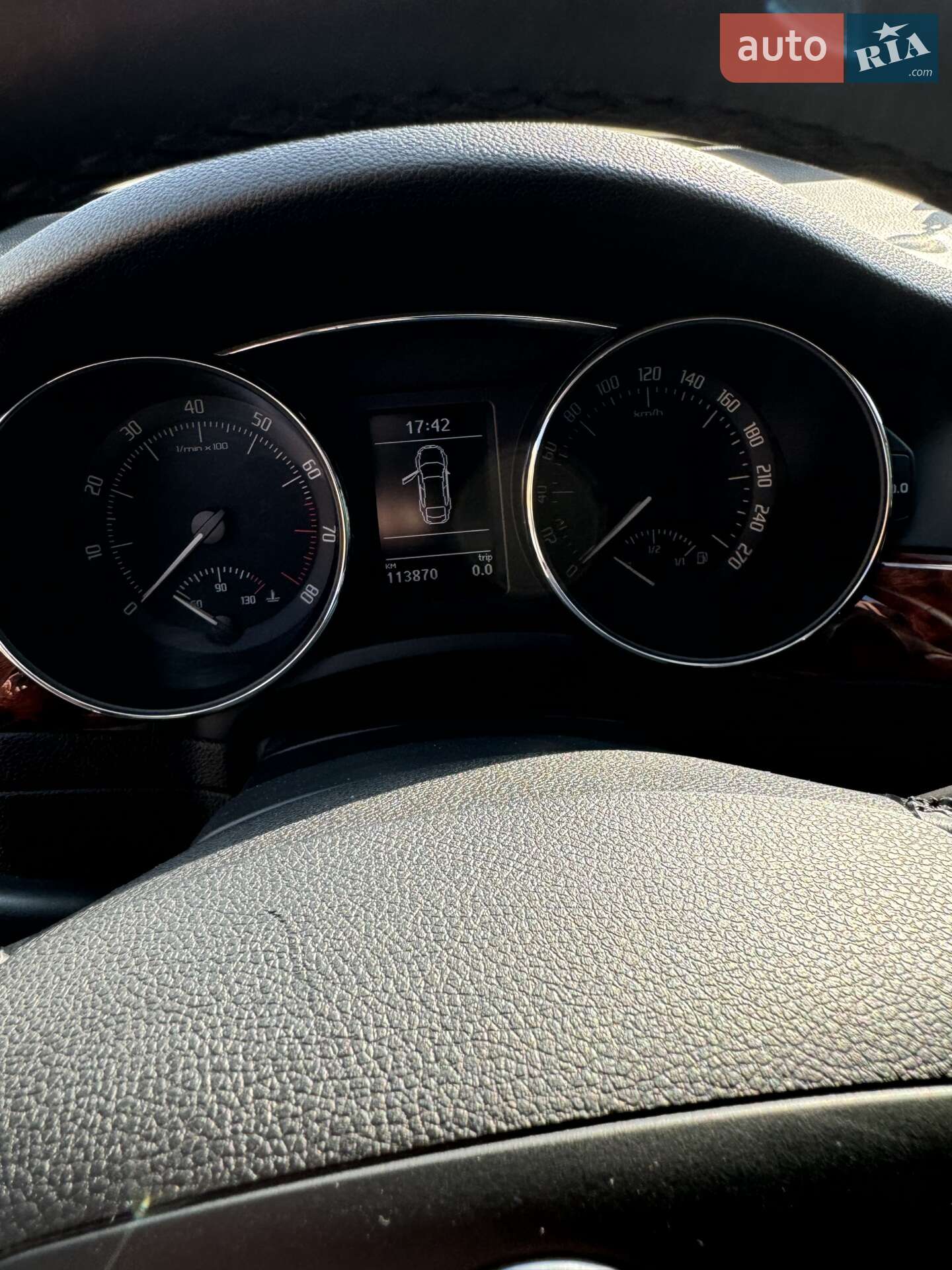 Skoda Superb 2012 VIN Y6UAB43T1CB300330 фото оголошення 5 з 10
