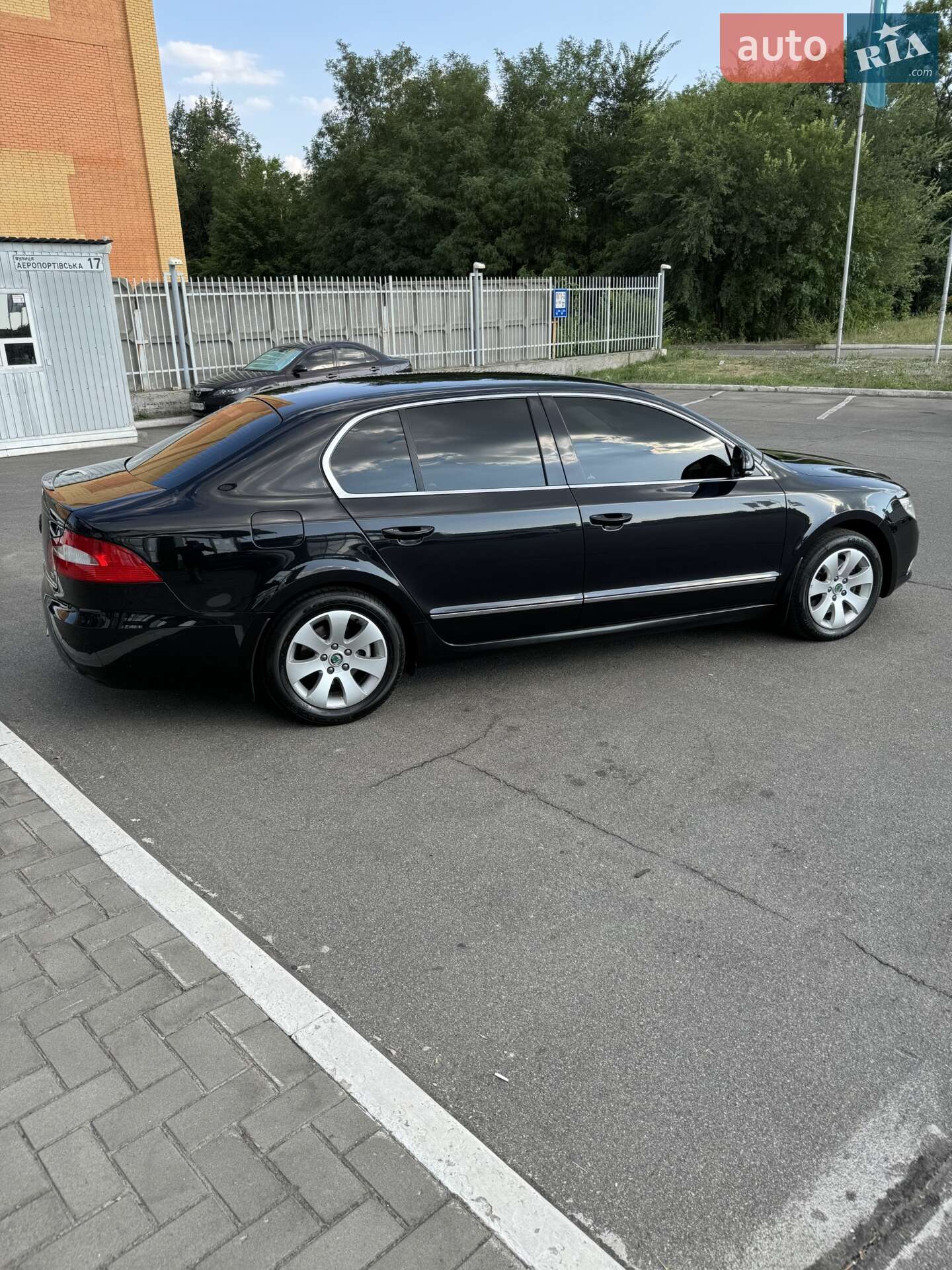 Skoda Superb 2012 VIN Y6UAB43T1CB300330 фото оголошення 10 з 10