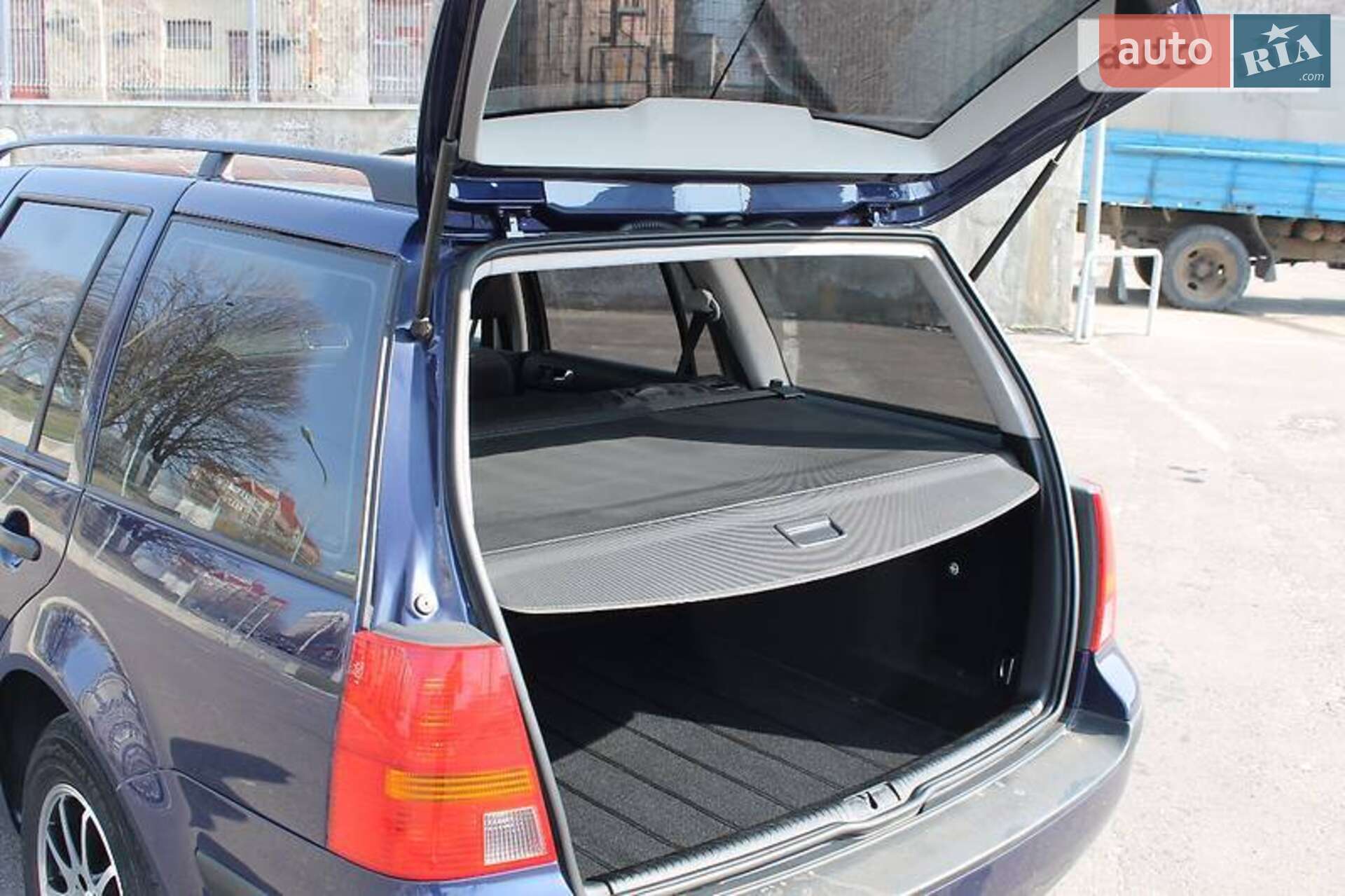 Volkswagen Golf 2000 VIN WVWZZZ1JZYW286149 фото оголошення 5 з 6