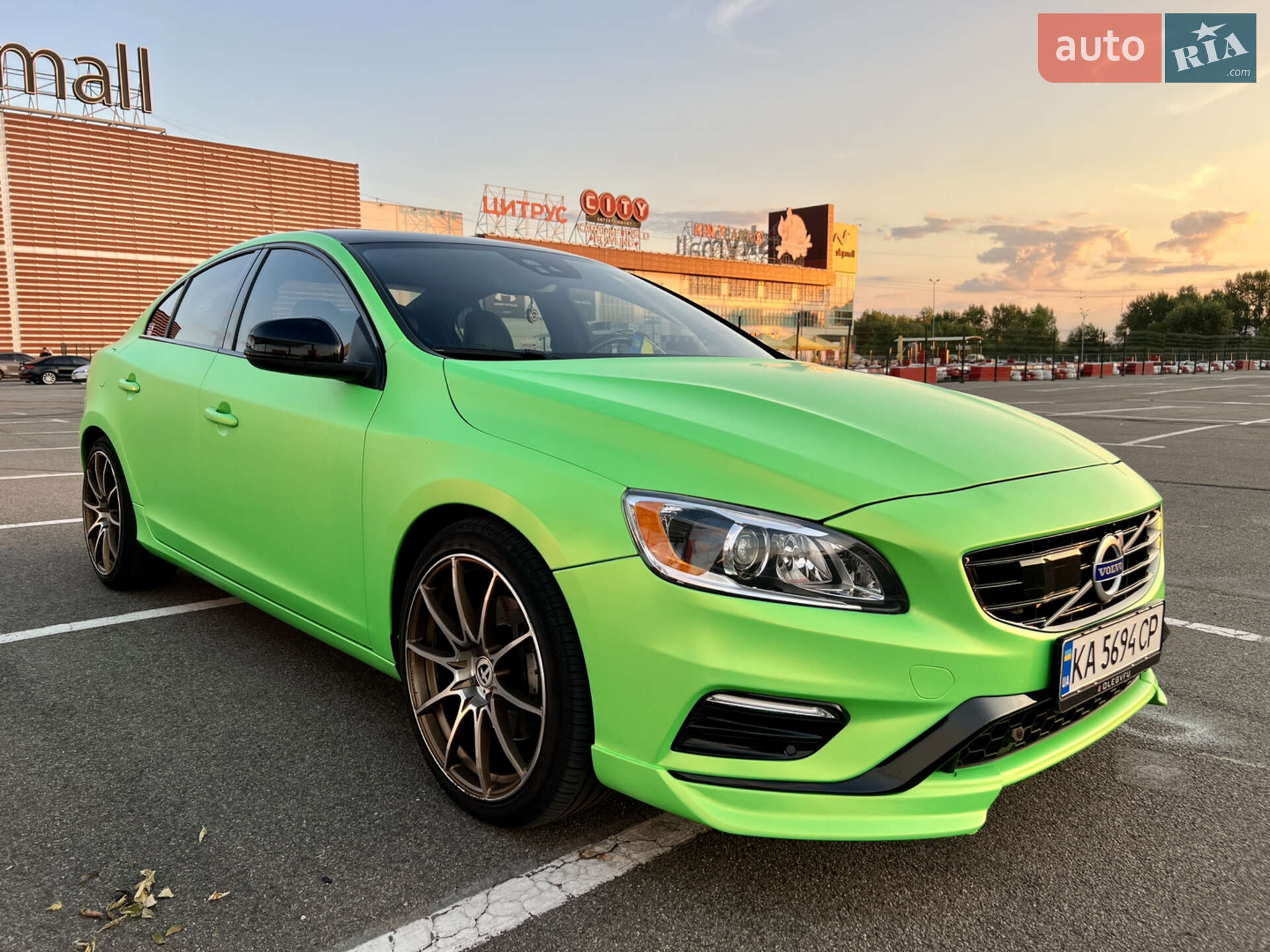 Volvo S60 2015 VIN YV149MTS8G2405401 фото оголошення 7 з 92