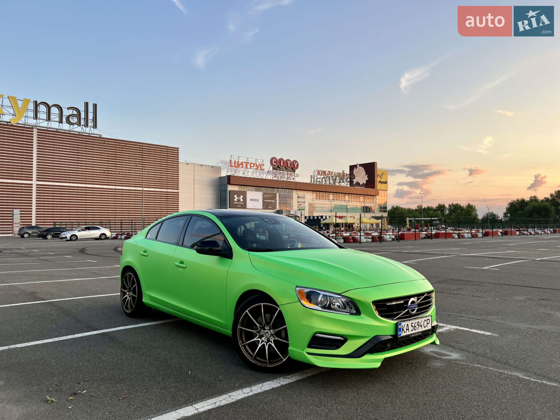 Volvo S60 2015 VIN YV149MTS8G2405401 фото оголошення 10 з 92