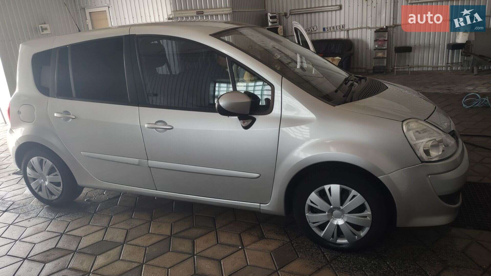 Renault Modus 2010 VIN VF1JP36FA44553679 фото оголошення 2 з 31