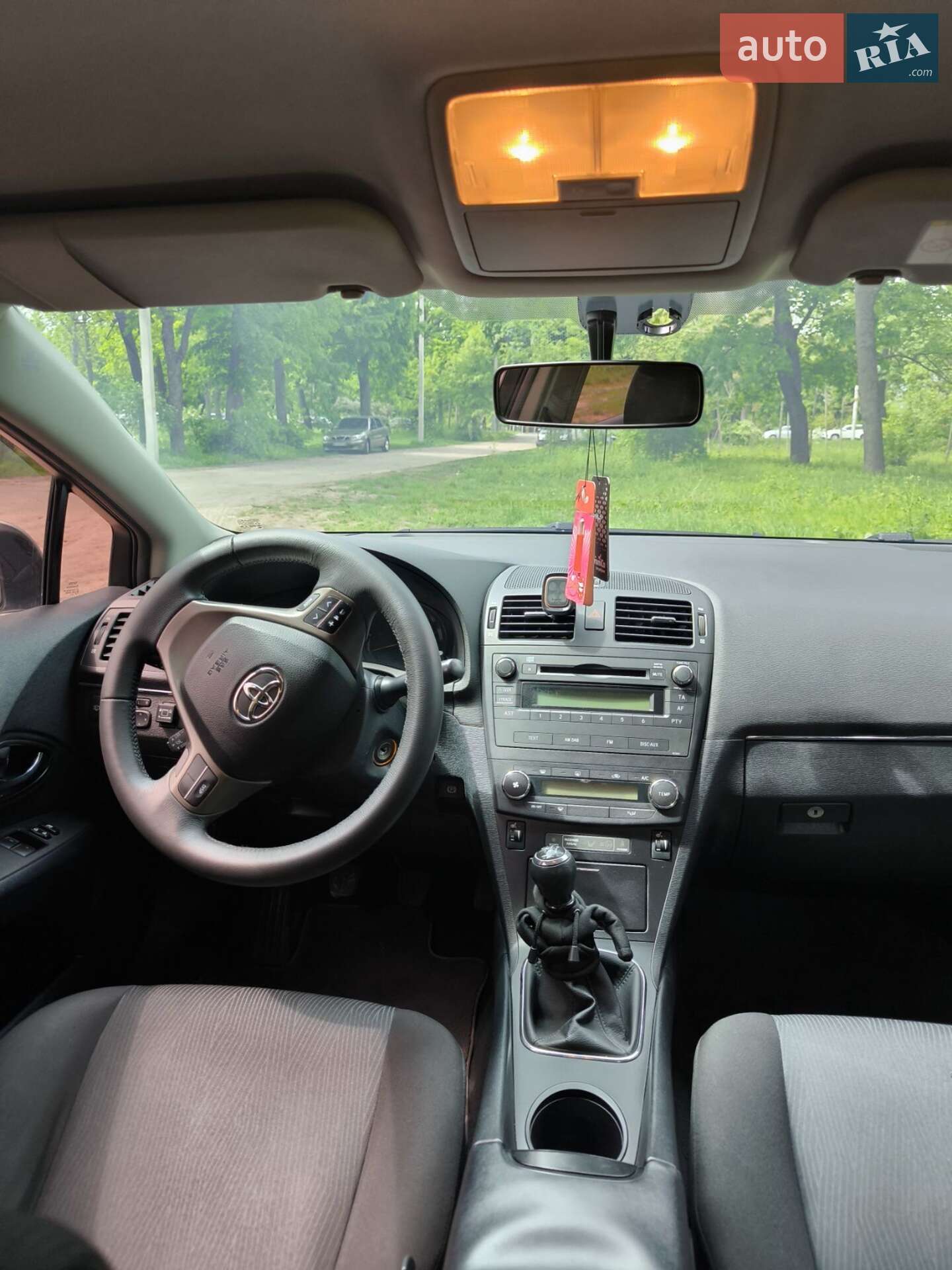 Toyota Avensis 2010 VIN SB1BE76L30E014597 фото оголошення 5 з 16