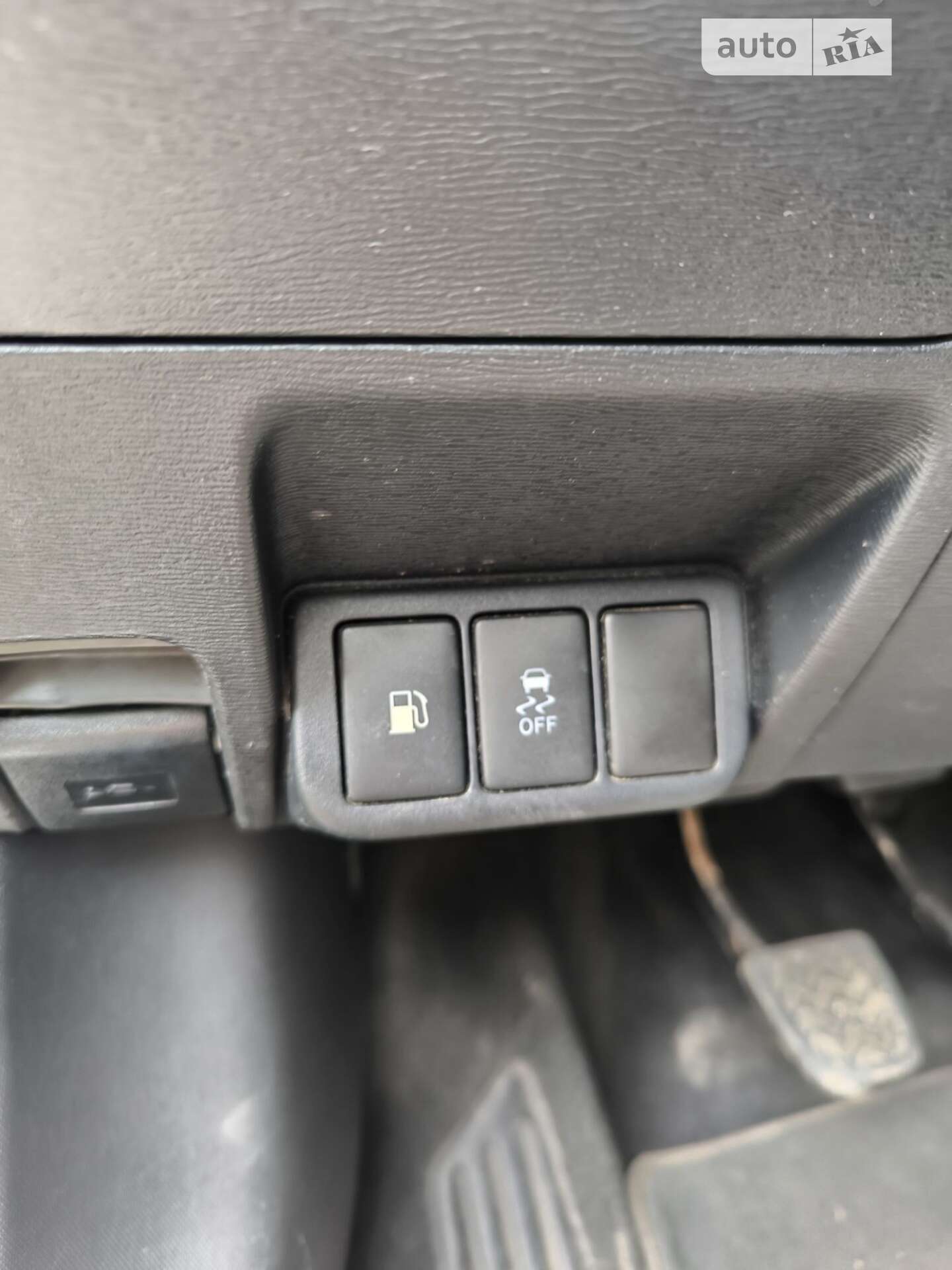 Toyota Avensis 2010 VIN SB1BE76L30E014597 фото оголошення 11 з 16