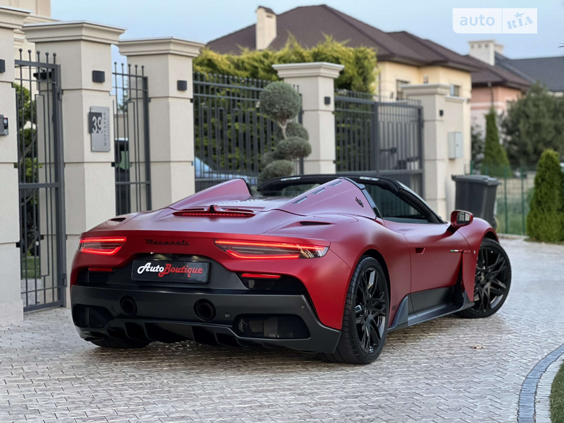 Maserati MC20 2023 VIN ZAMBMSAB0P0440460 фото оголошення 27 з 100